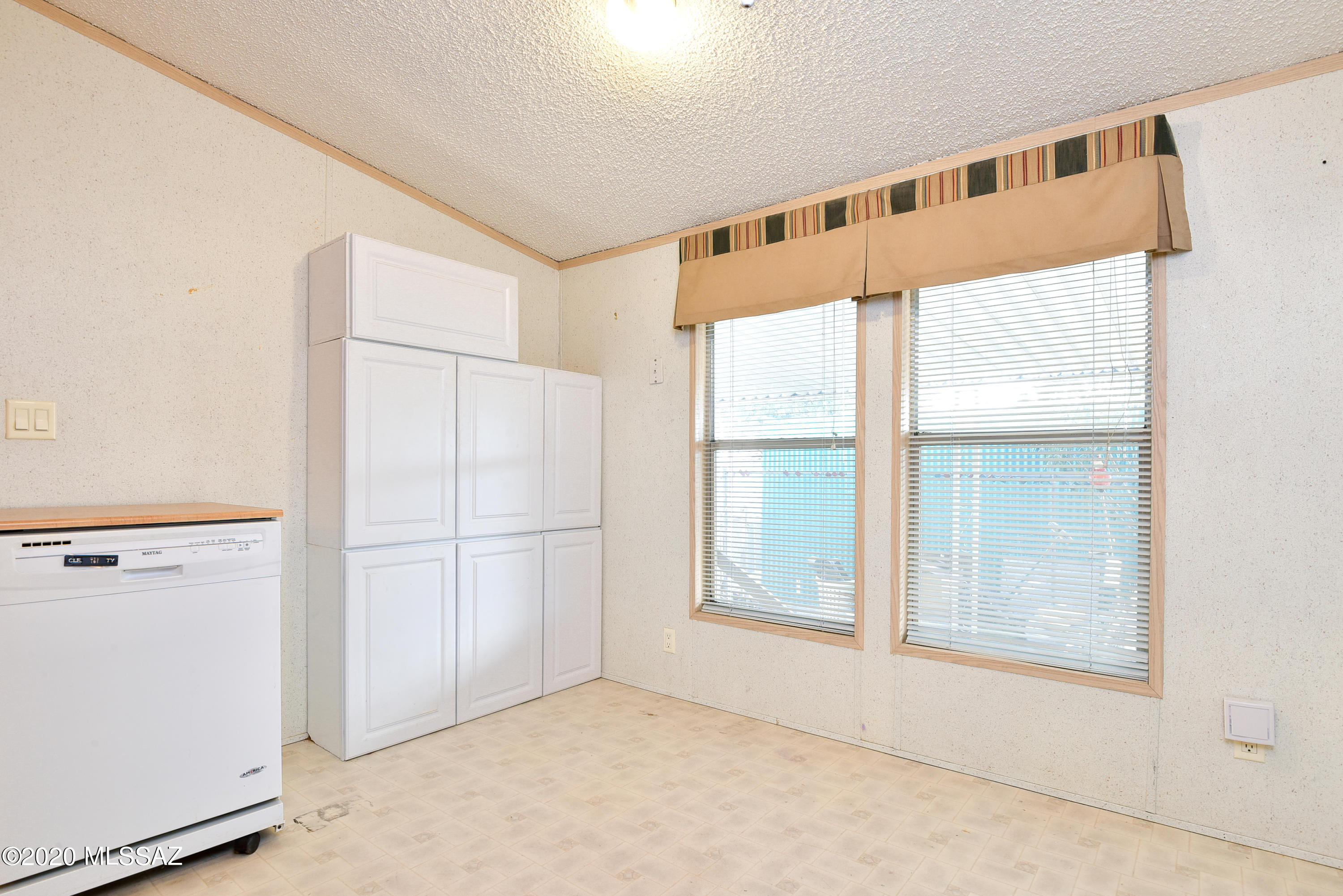 Palmdale (1-99, 200-208) - Residential