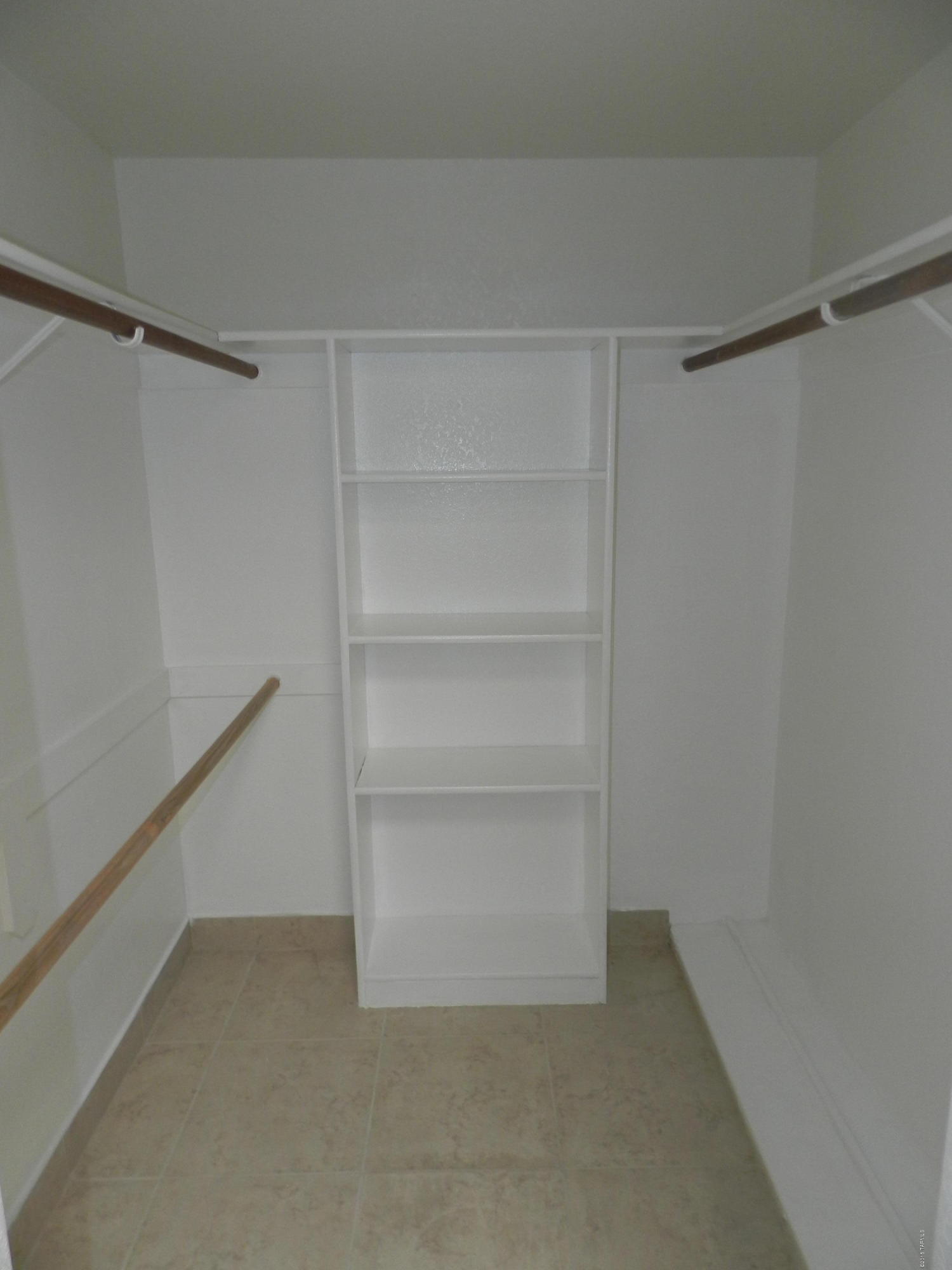 Las Casas Bellas Condo (1-44) - Residential Lease