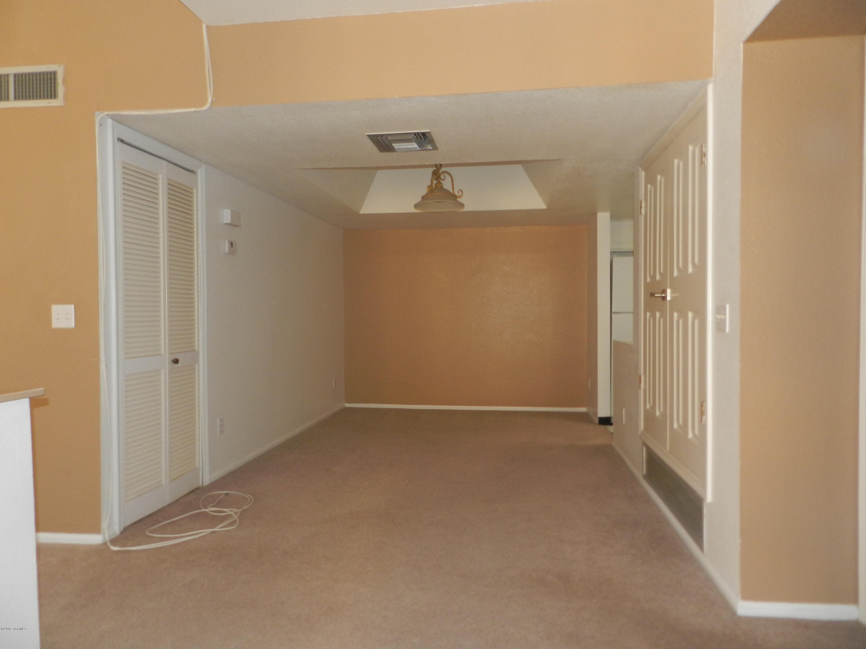 Las Casas Bellas Condo (1-44) - Residential Lease