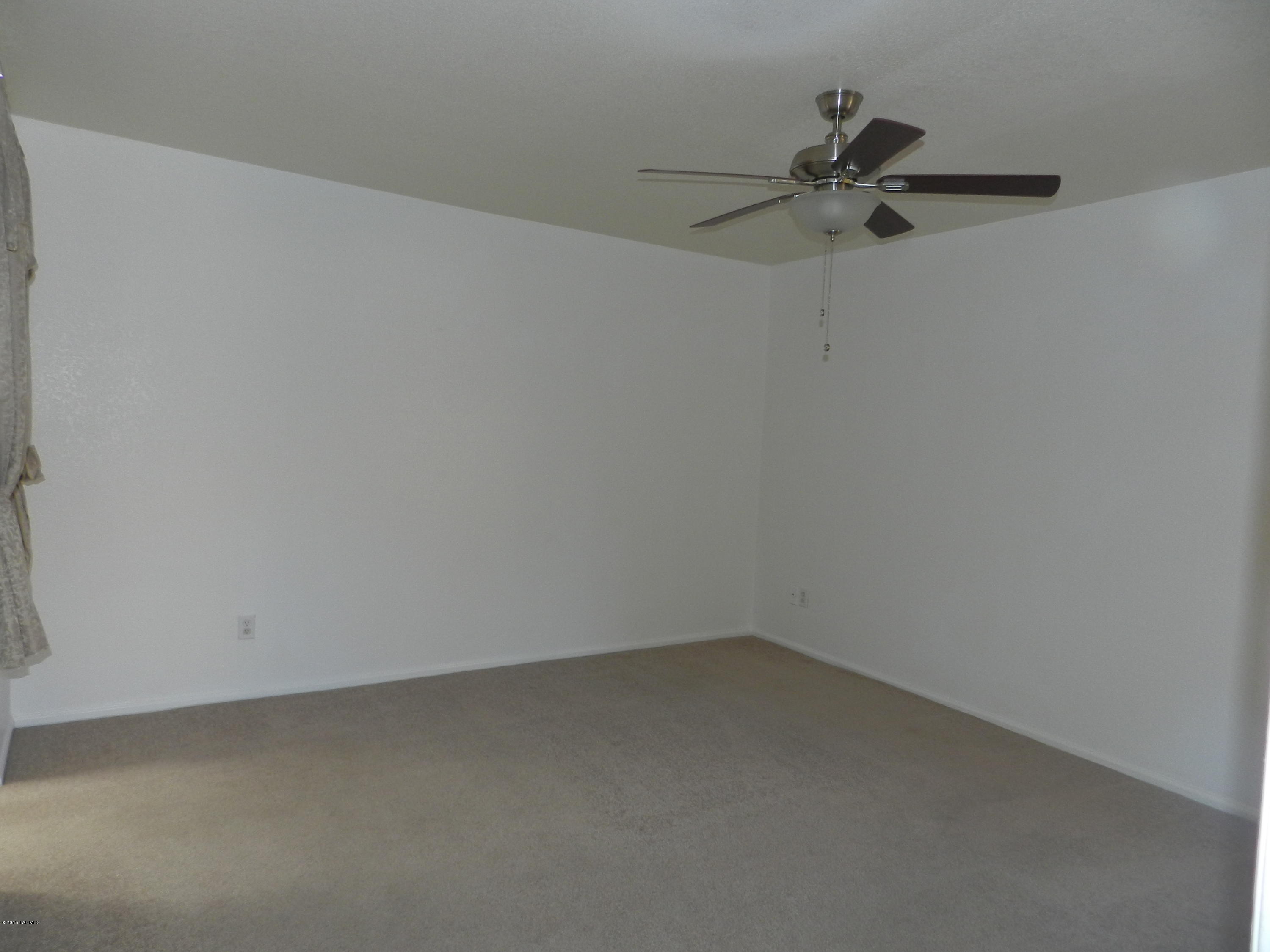 Las Casas Bellas Condo (1-44) - Residential Lease