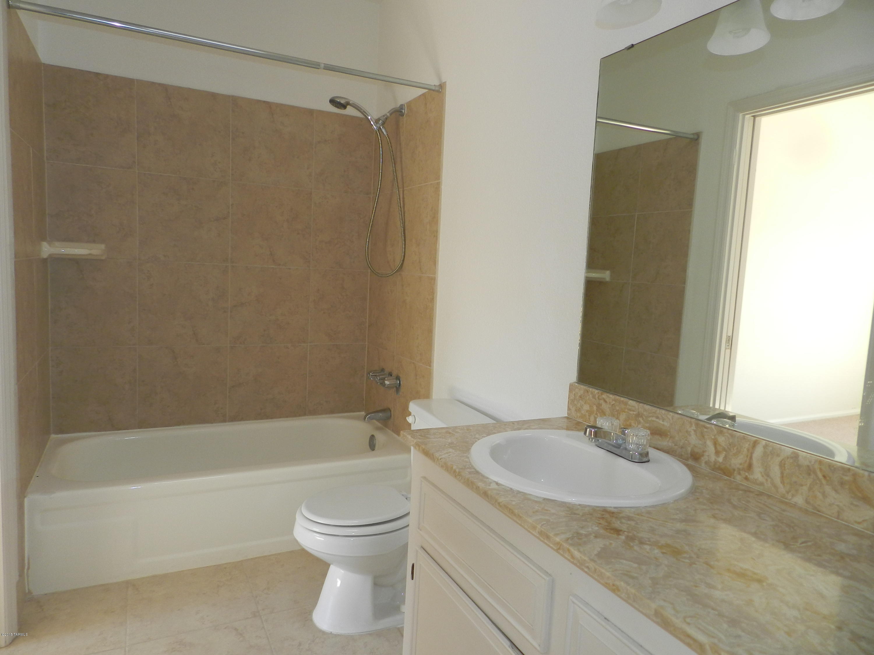 Las Casas Bellas Condo (1-44) - Residential Lease