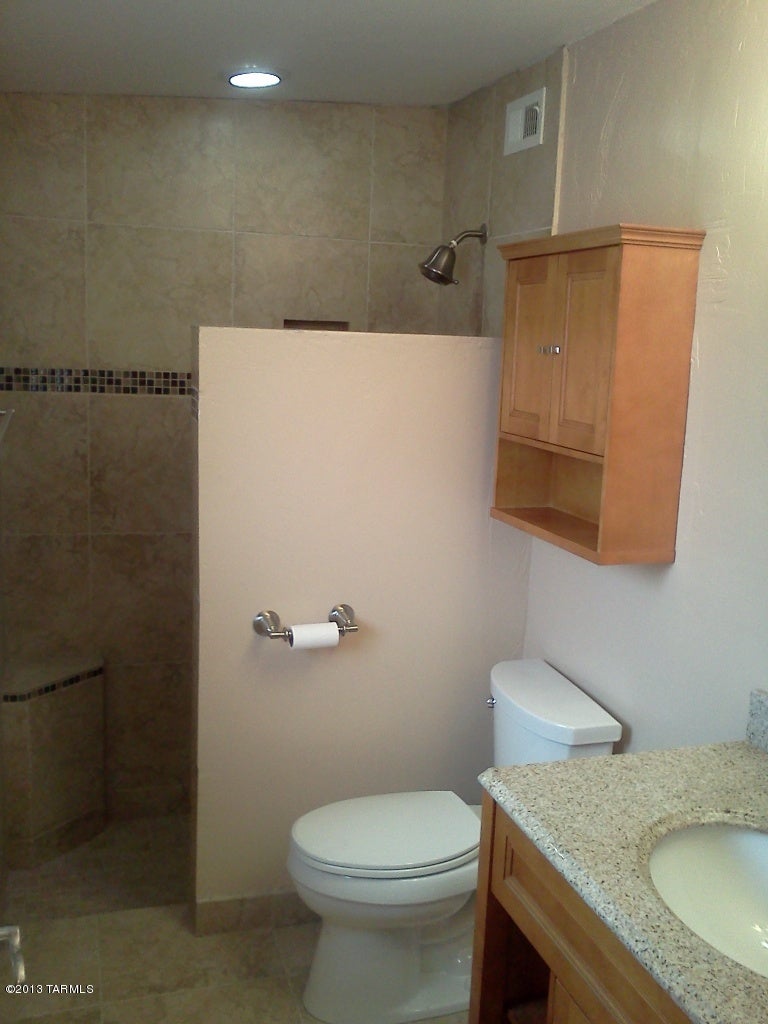 Blue Ridge Estates (1-117) - Residential Lease