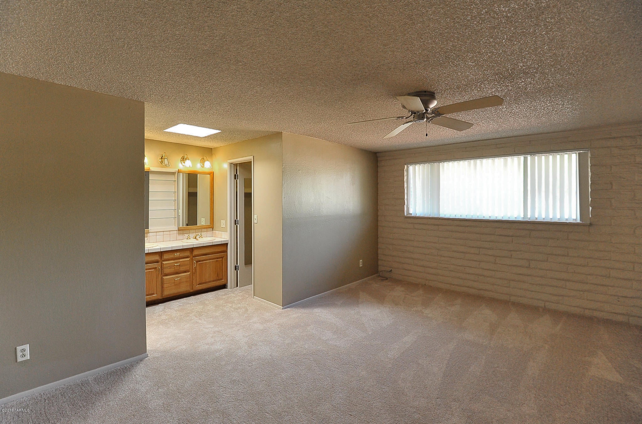 Sabino Vista South NO. 2  (1-93) - Residential Lease