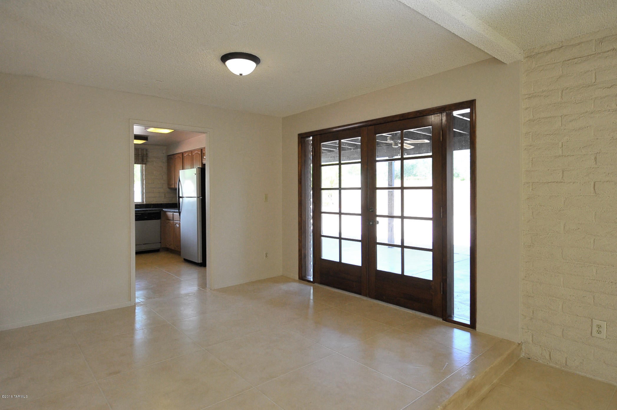 Sabino Vista South NO. 2  (1-93) - Residential Lease