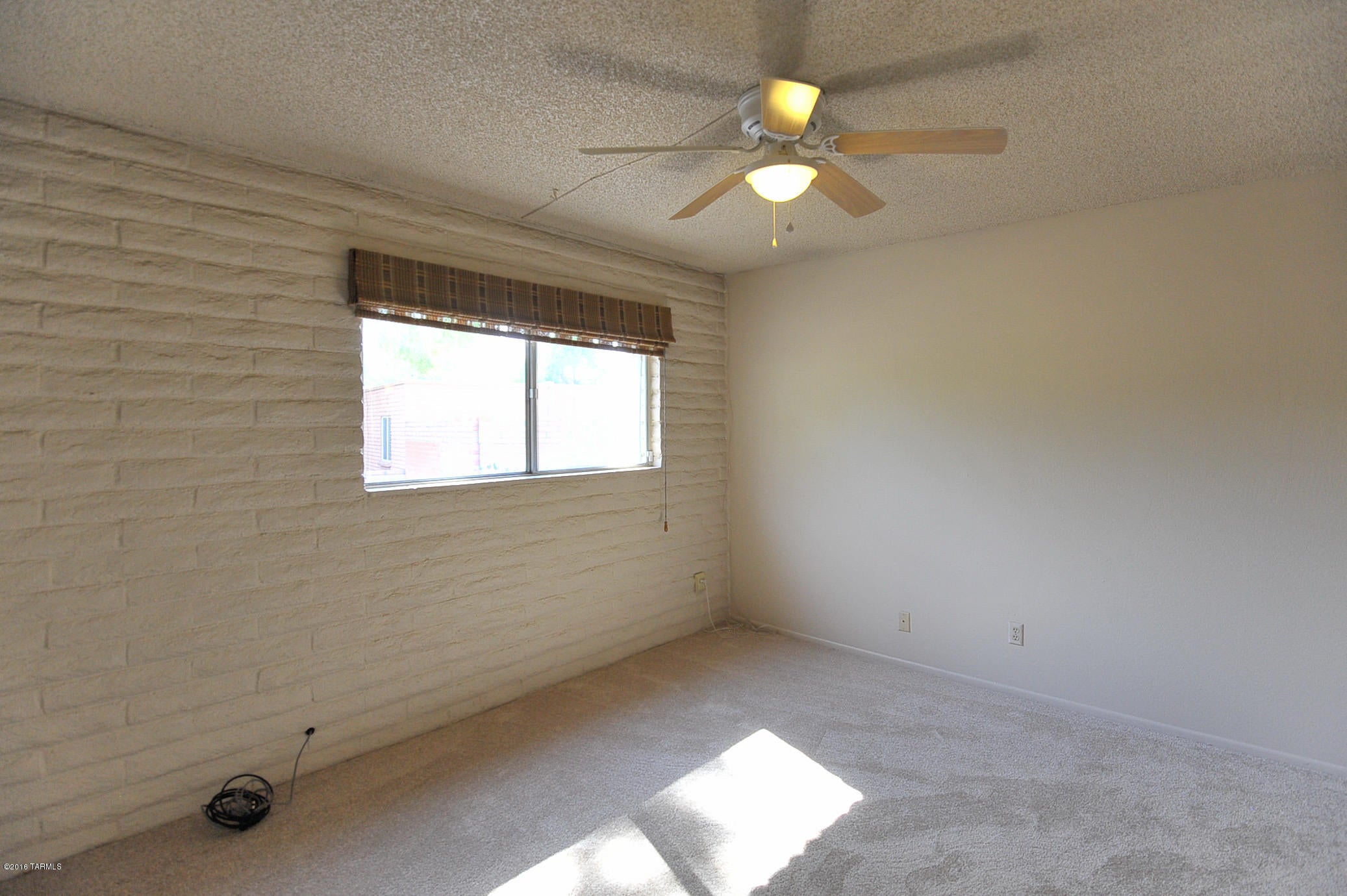 Sabino Vista South NO. 2  (1-93) - Residential Lease