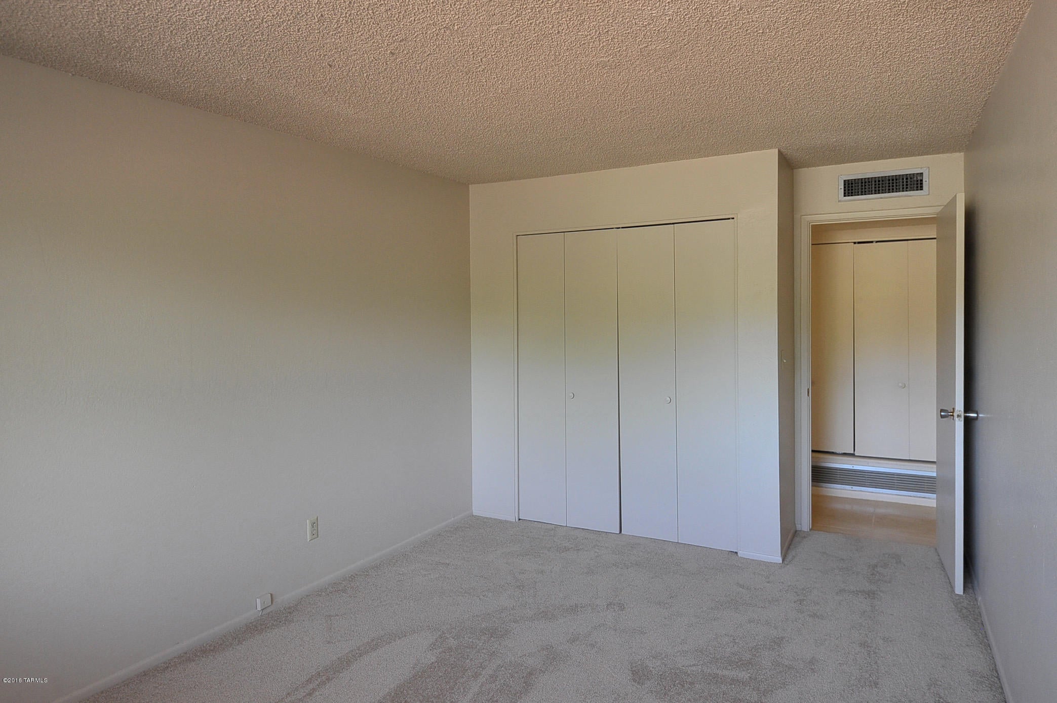 Sabino Vista South NO. 2  (1-93) - Residential Lease