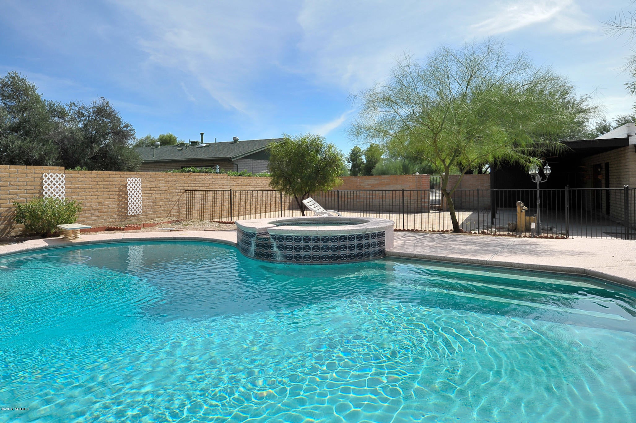Sabino Vista South NO. 2  (1-93) - Residential Lease