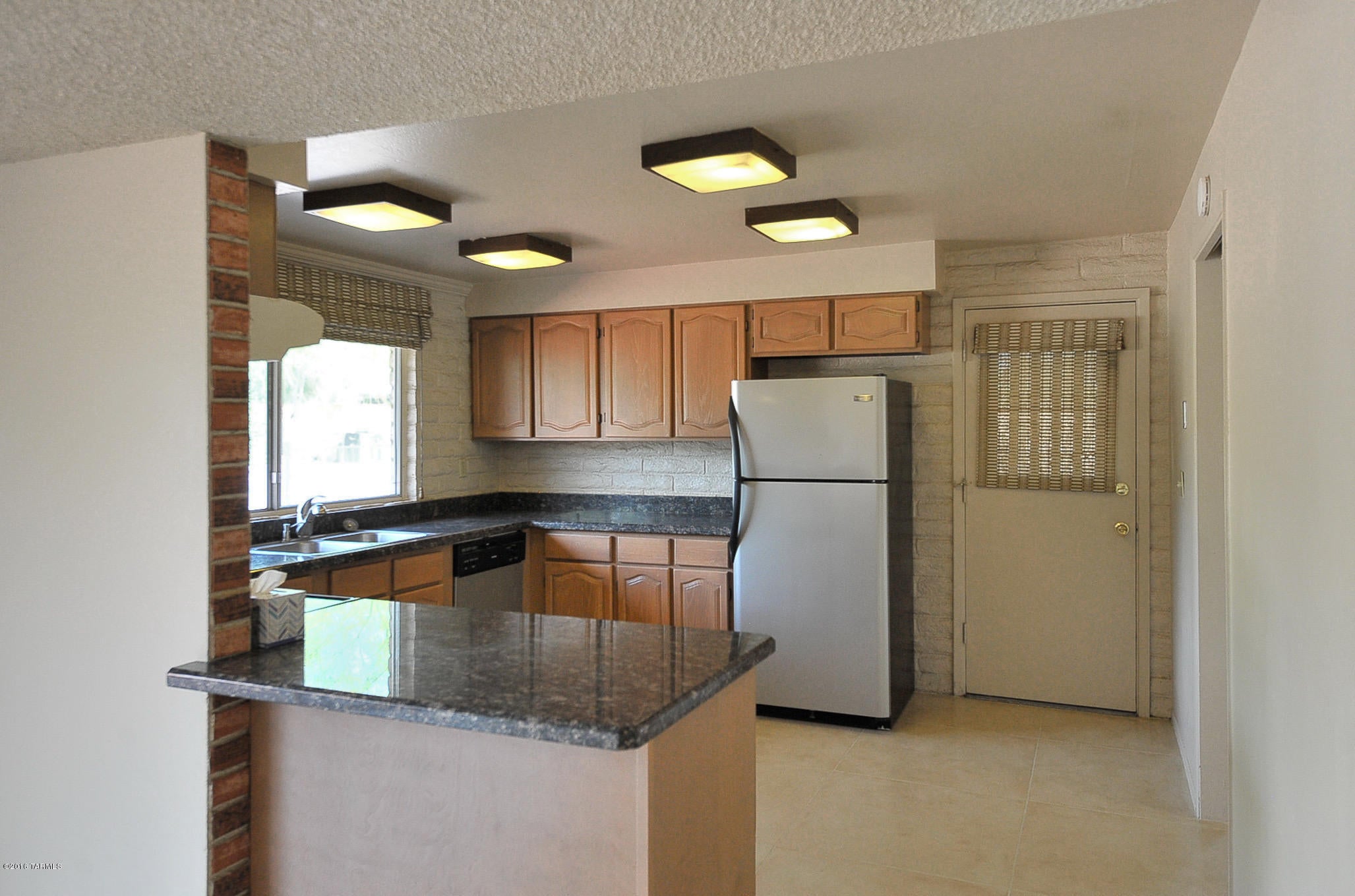 Sabino Vista South NO. 2  (1-93) - Residential Lease
