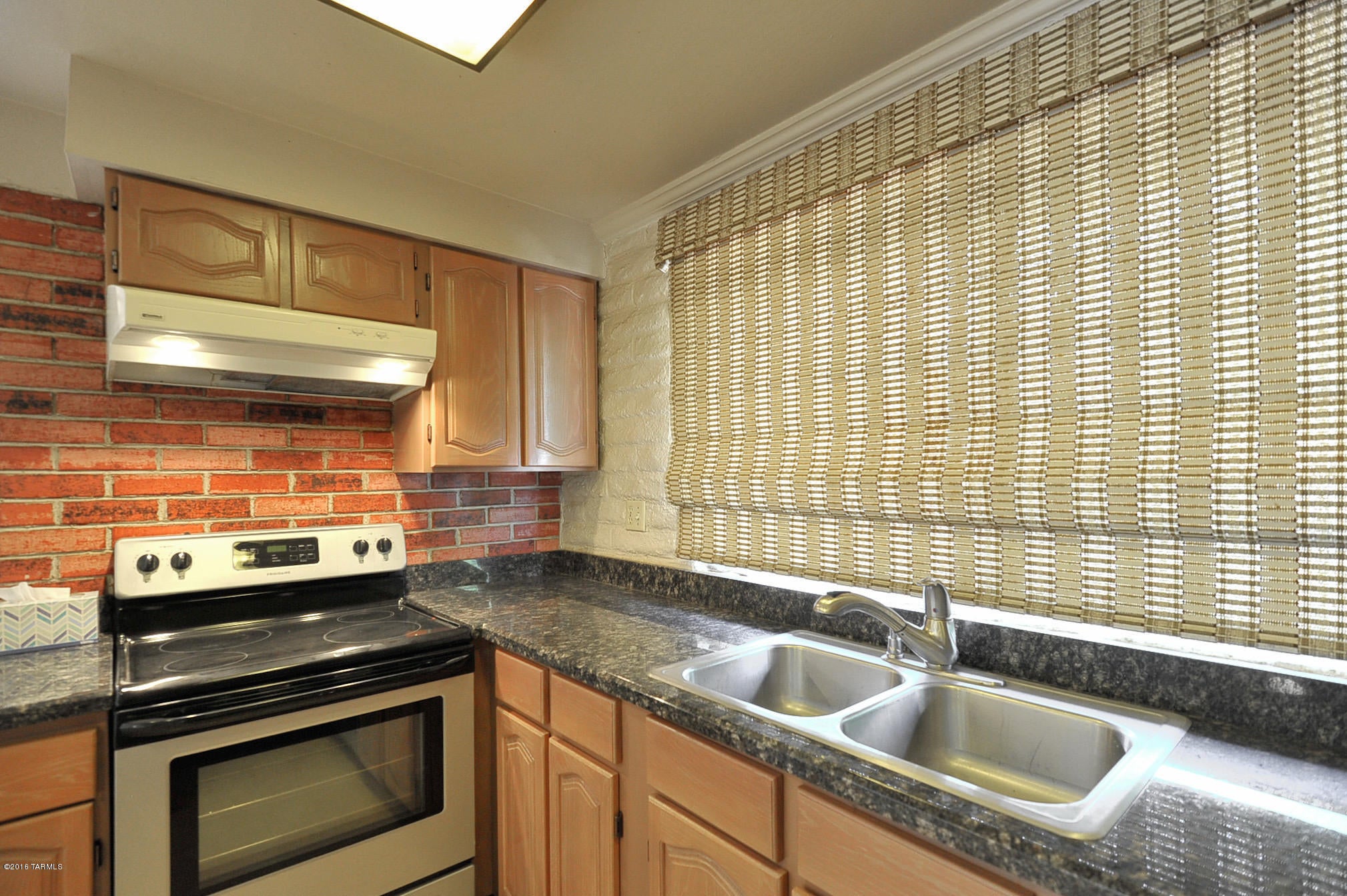 Sabino Vista South NO. 2  (1-93) - Residential Lease