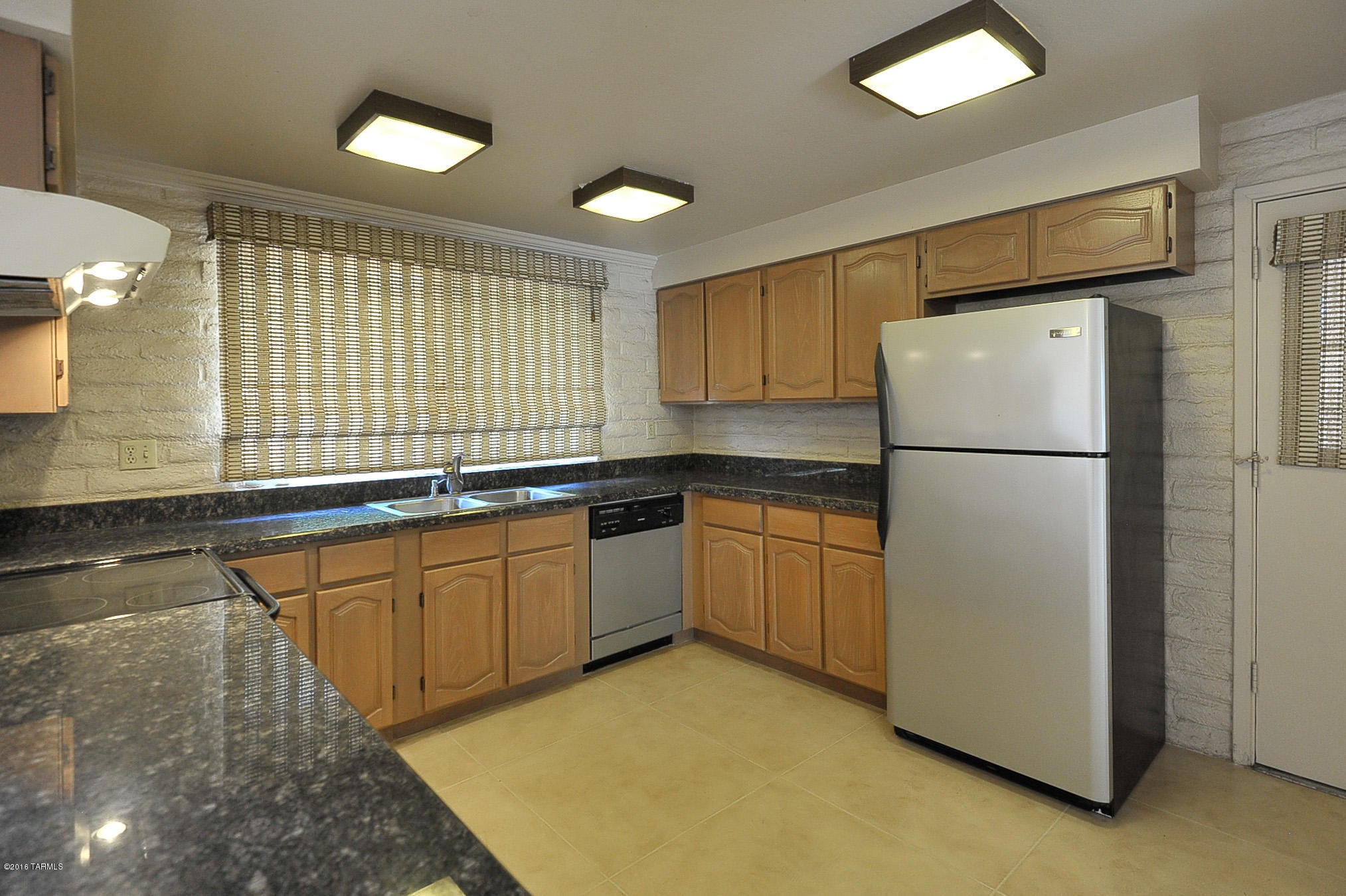 Sabino Vista South NO. 2  (1-93) - Residential Lease