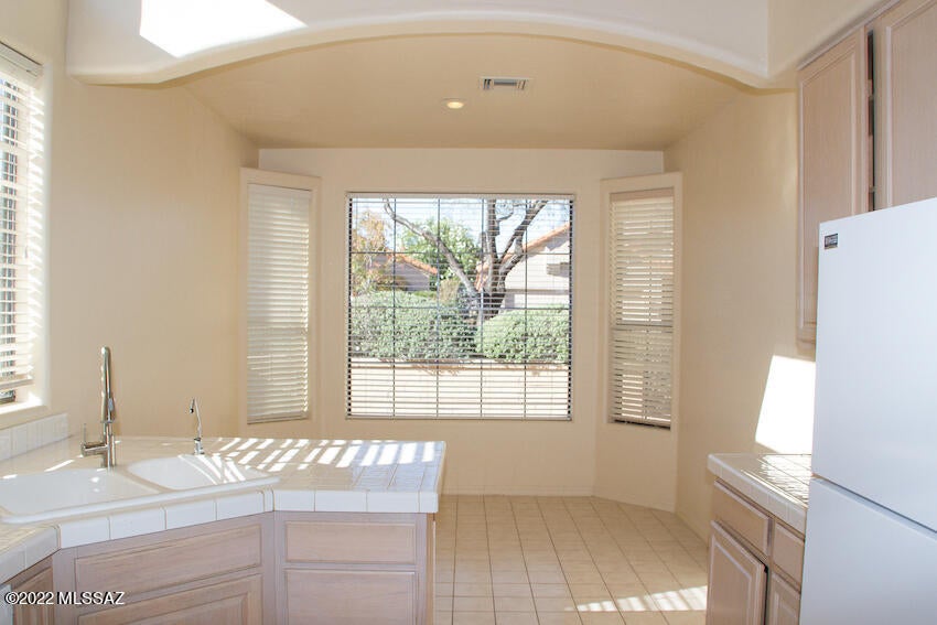 Ridge 4 (52-143) - Residential Lease