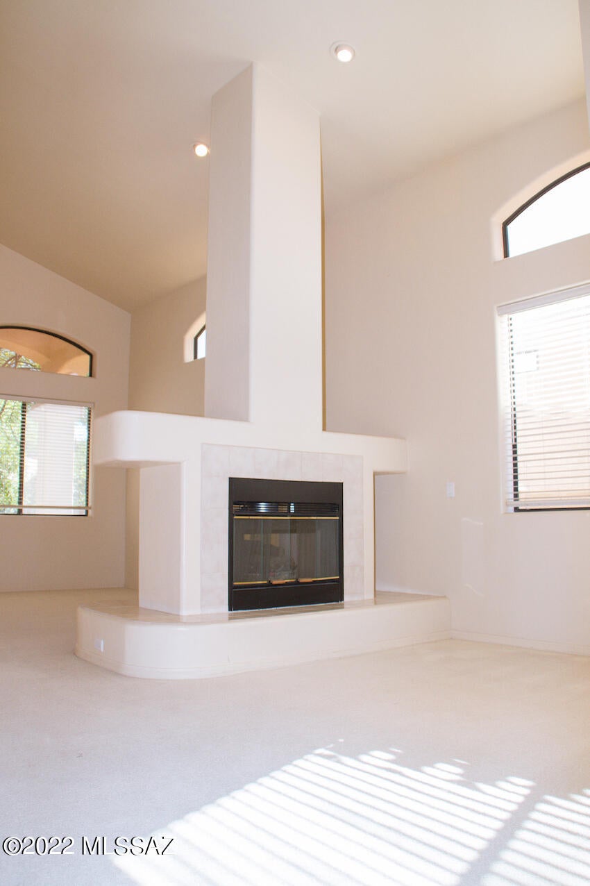 Ridge 4 (52-143) - Residential Lease
