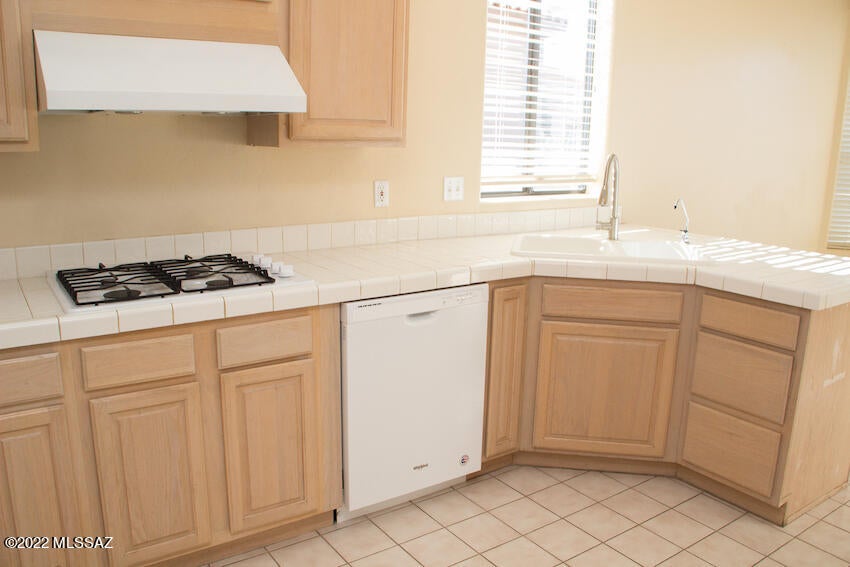 Ridge 4 (52-143) - Residential Lease
