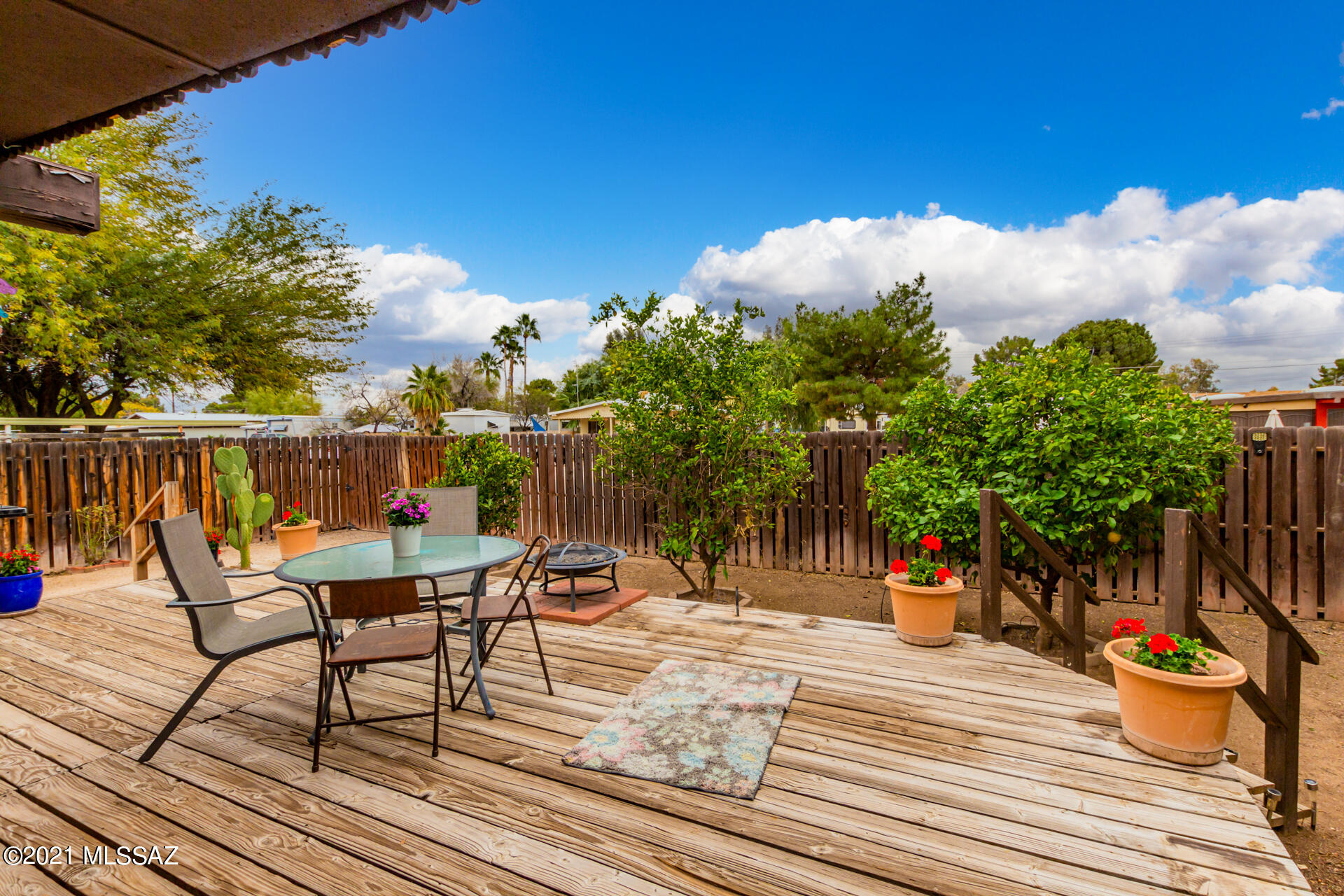 Riverside Gardens - Residential