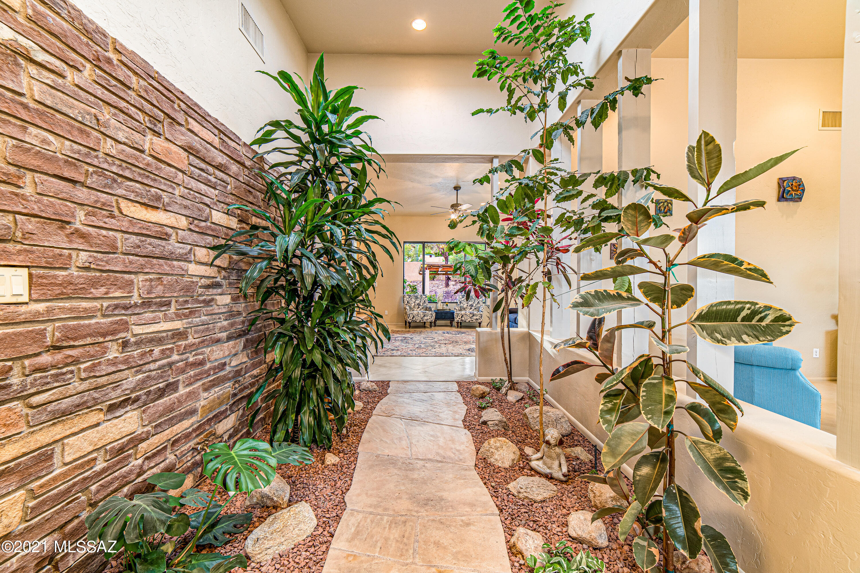 Los Arroyos Del Oeste (1-84) - Residential