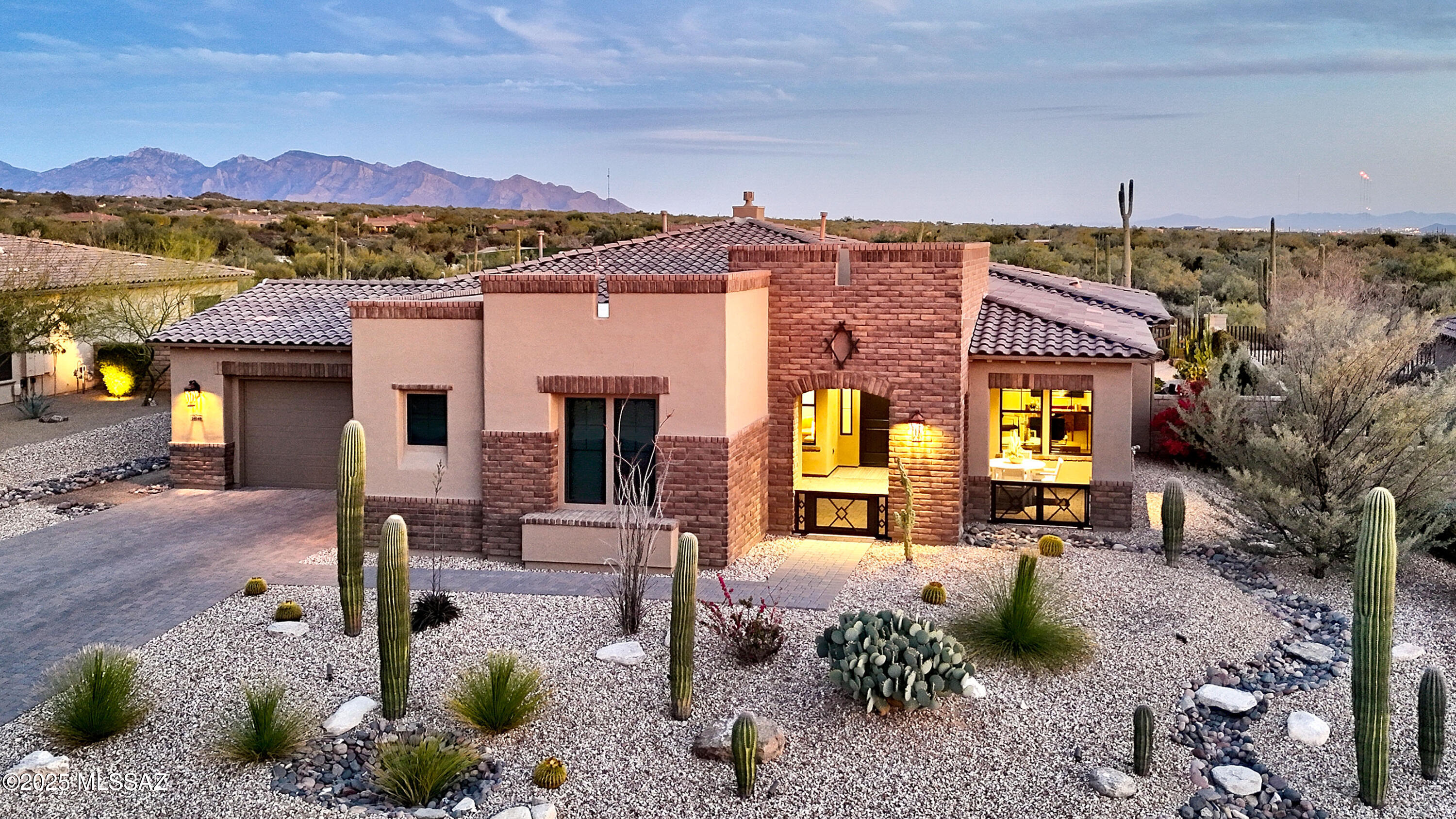 Los Saguaros At Dove Mountain SQ20121640199 - Residential