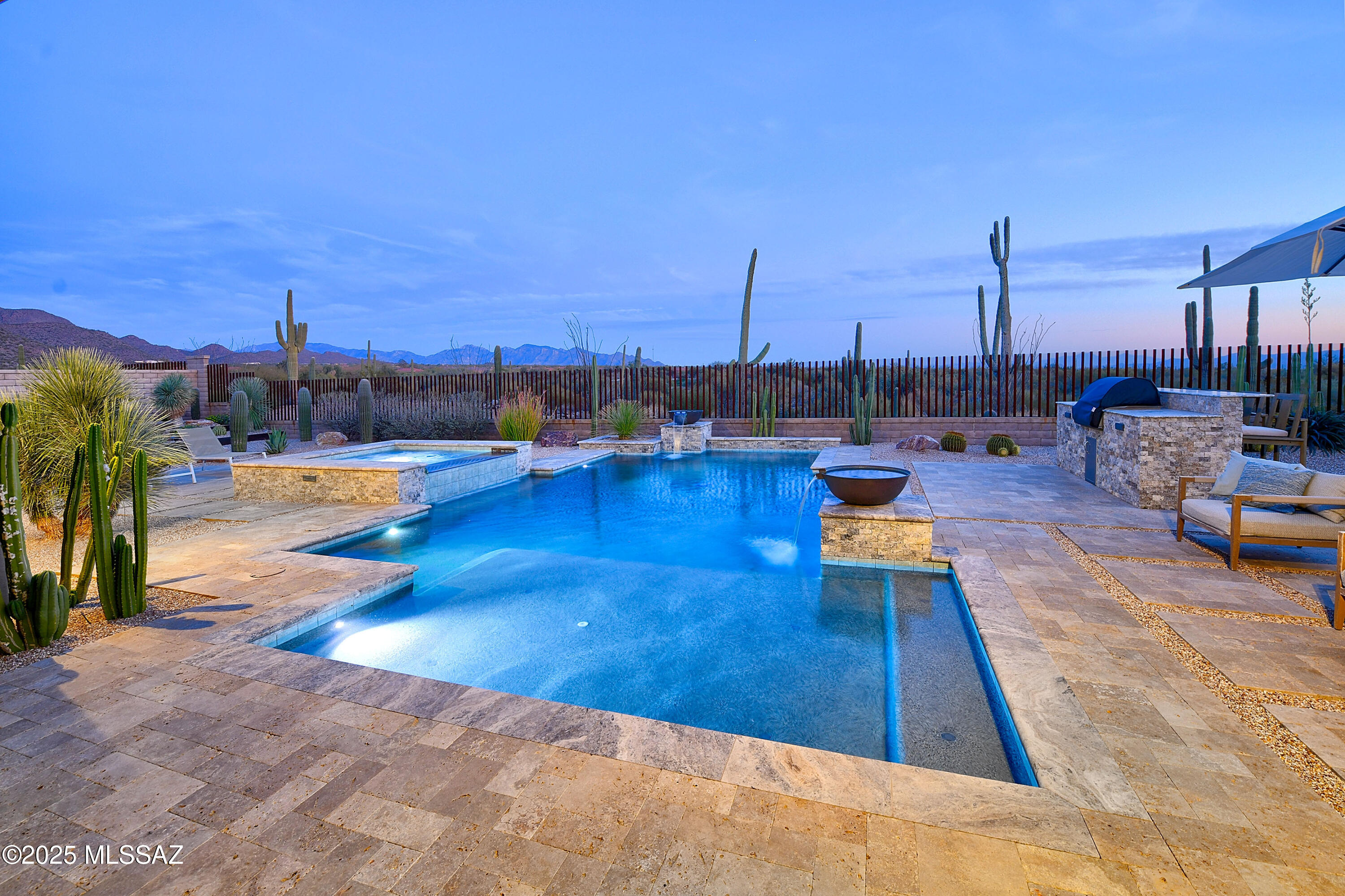 Los Saguaros At Dove Mountain SQ20121640199 - Residential