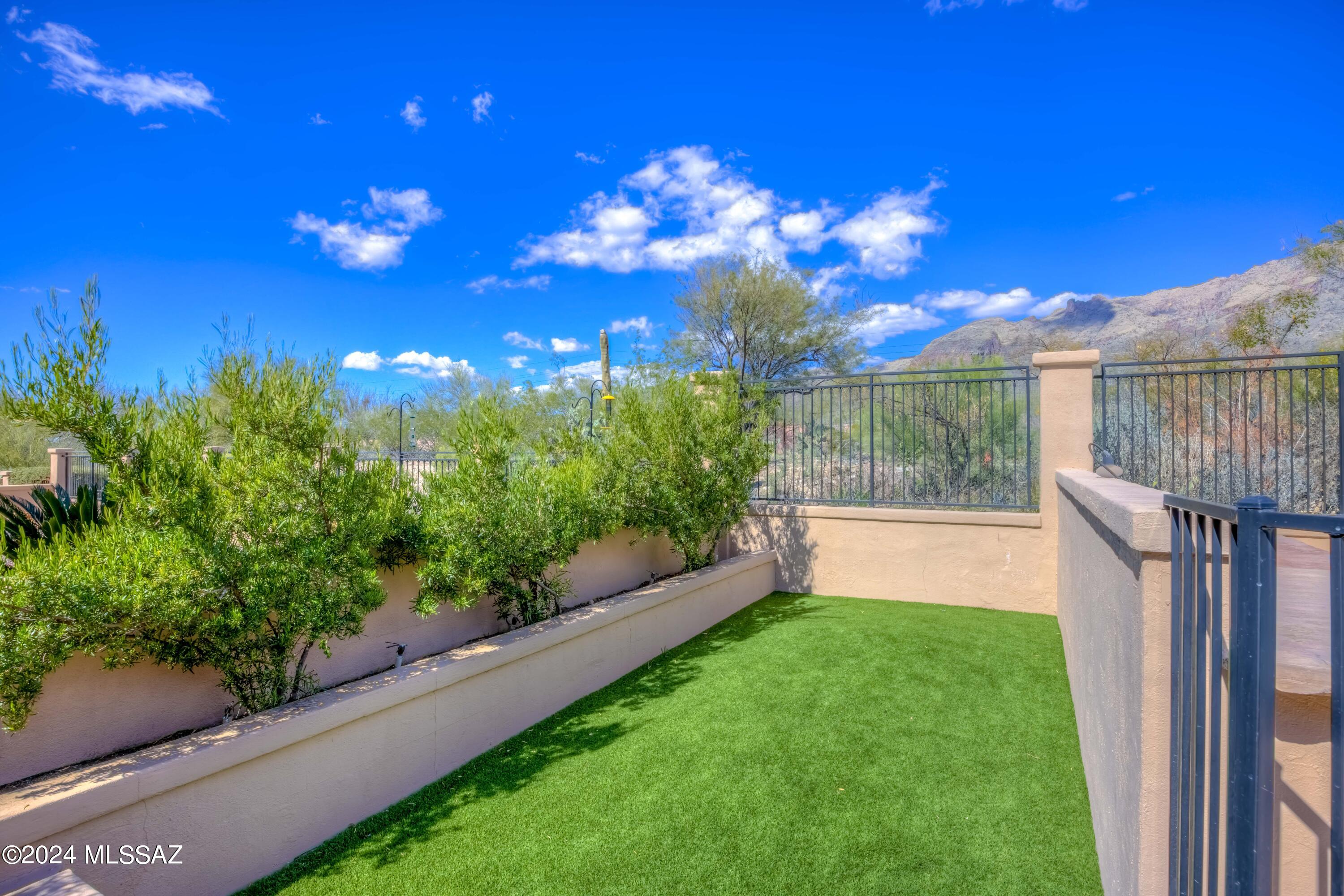 Vista Serena (1-93) - Residential