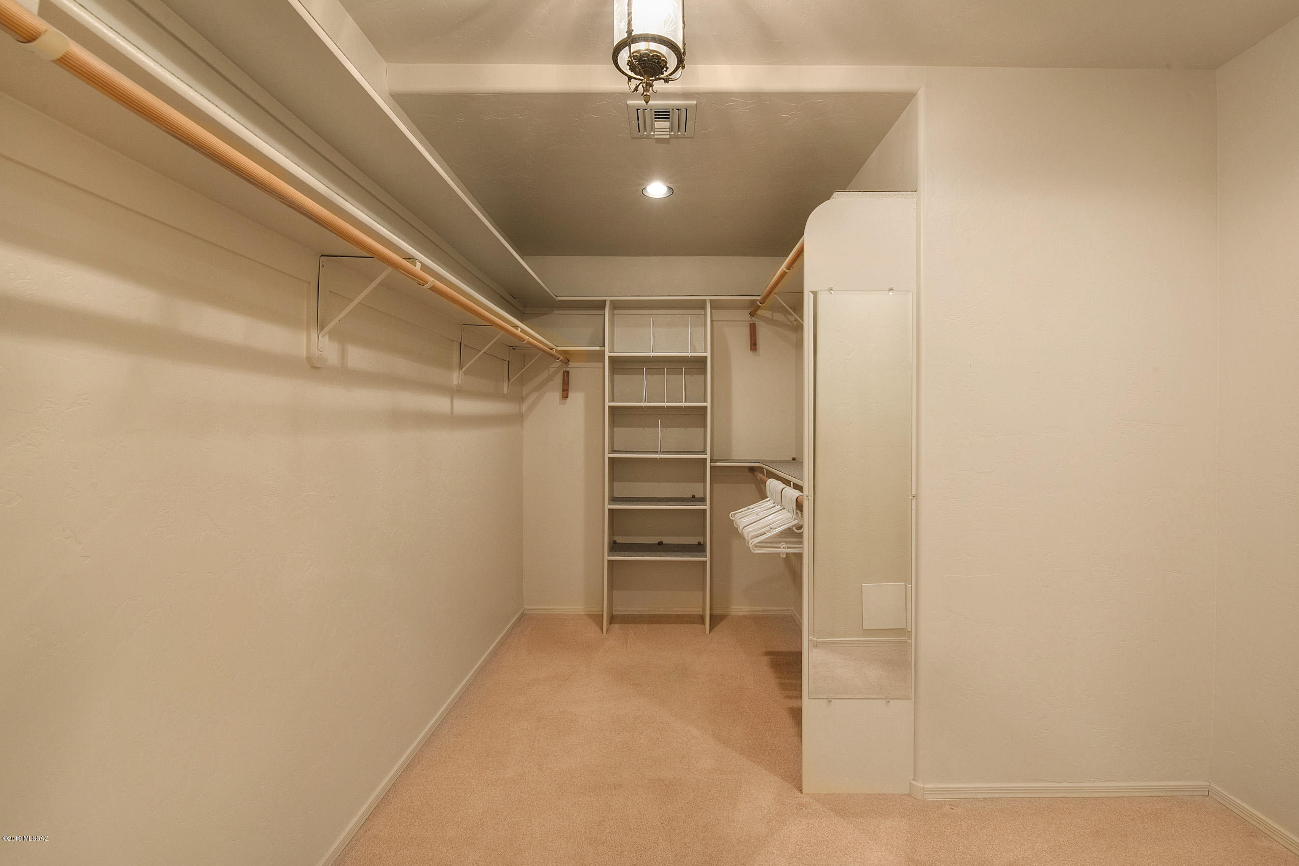 La Reserve (1-24) - Residential