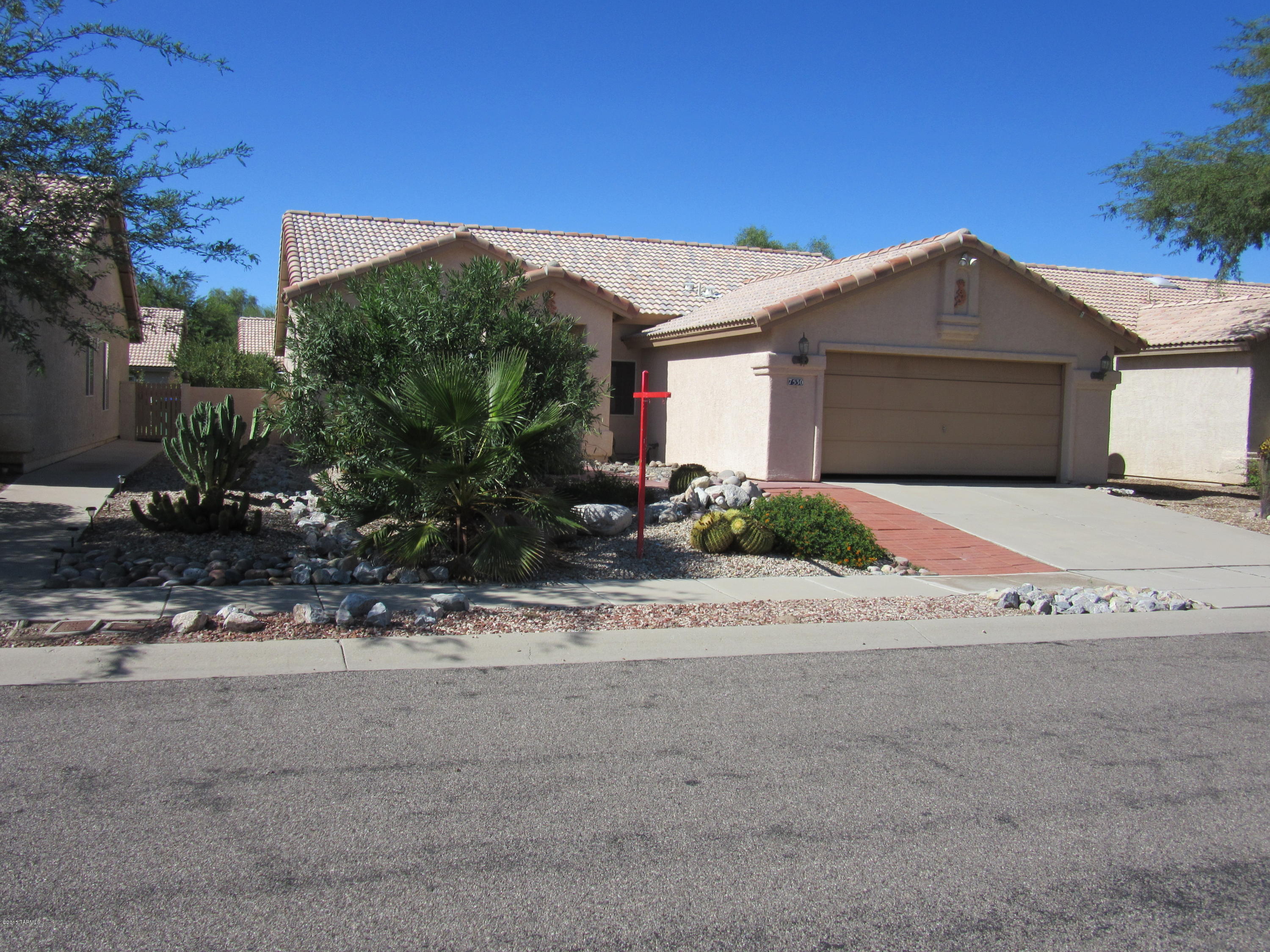 Best offer/price in Continental Ranch. Very nice landscaping, move in and enjoy. Home is also move in ready, no Issues, new stainless appliances and the bedrooms have new wood floors. No carpet in this home. New HVAC. Clean as a whistle. Bedrooms are over sized and master has a large walk-in, large master bath.