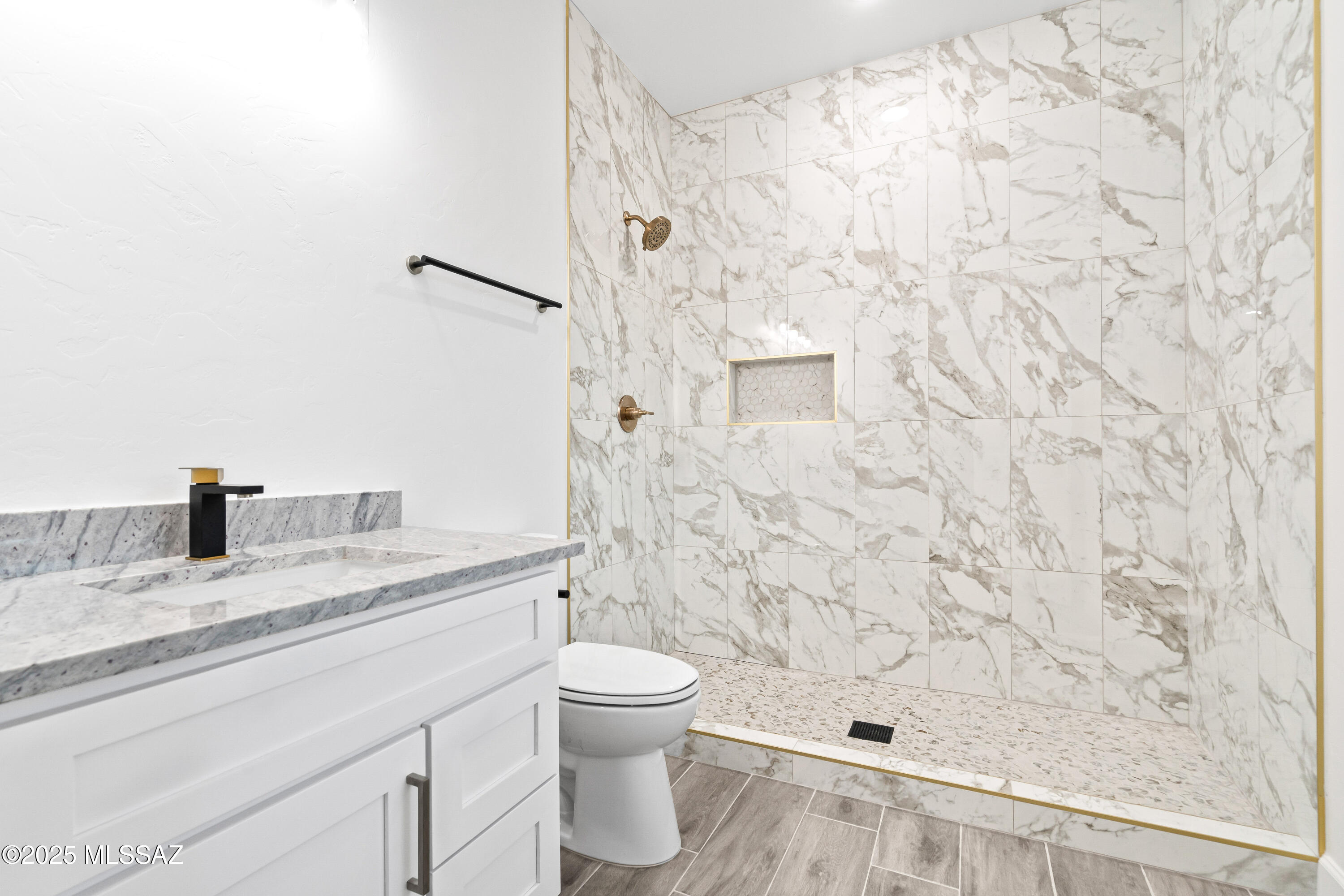 Rio Rico Villas 12 - Residential