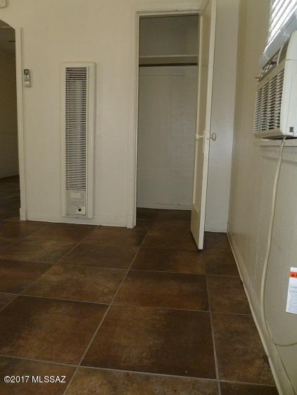 University Home Addition - Residential Lease