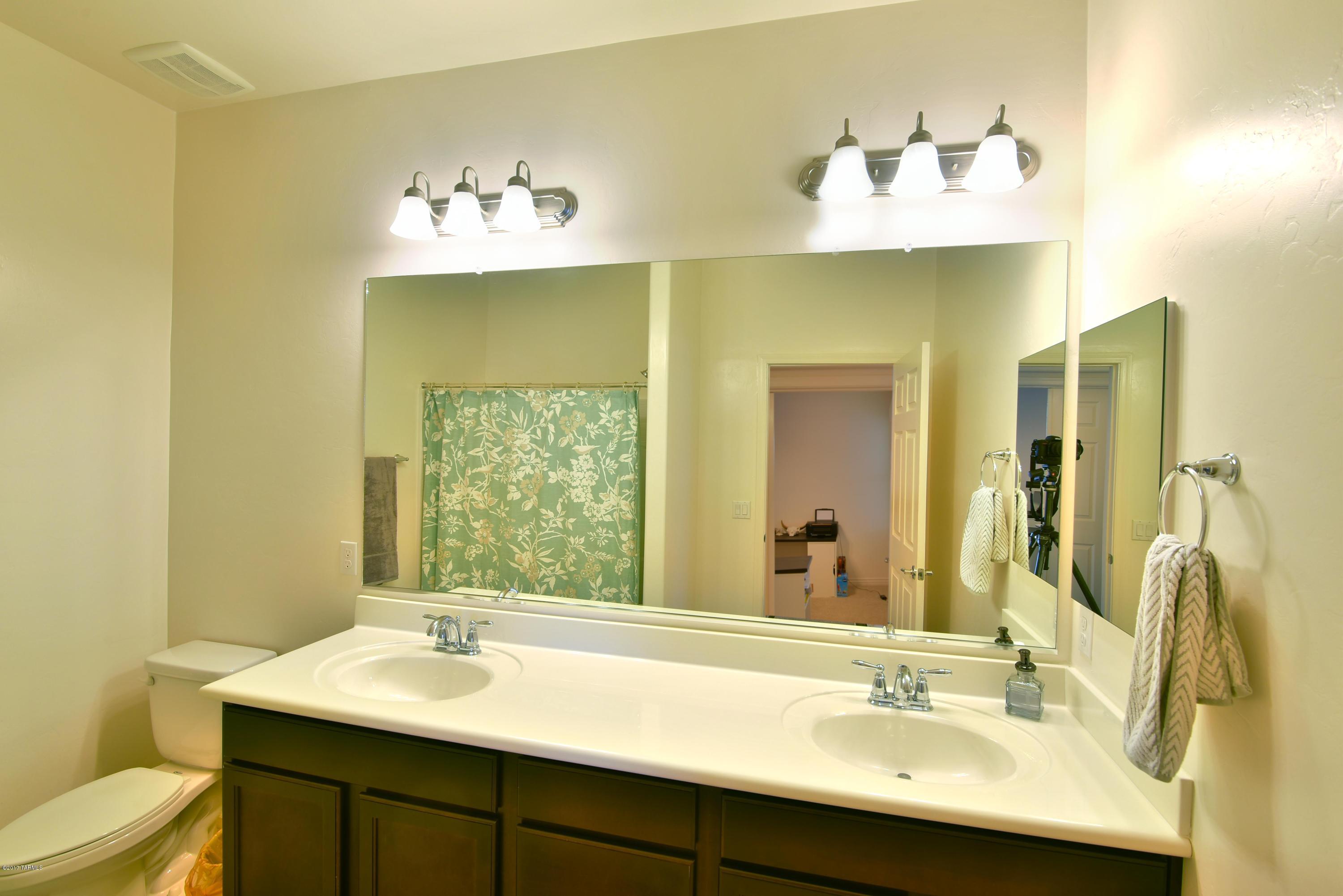 Oasis Hills - Residential
