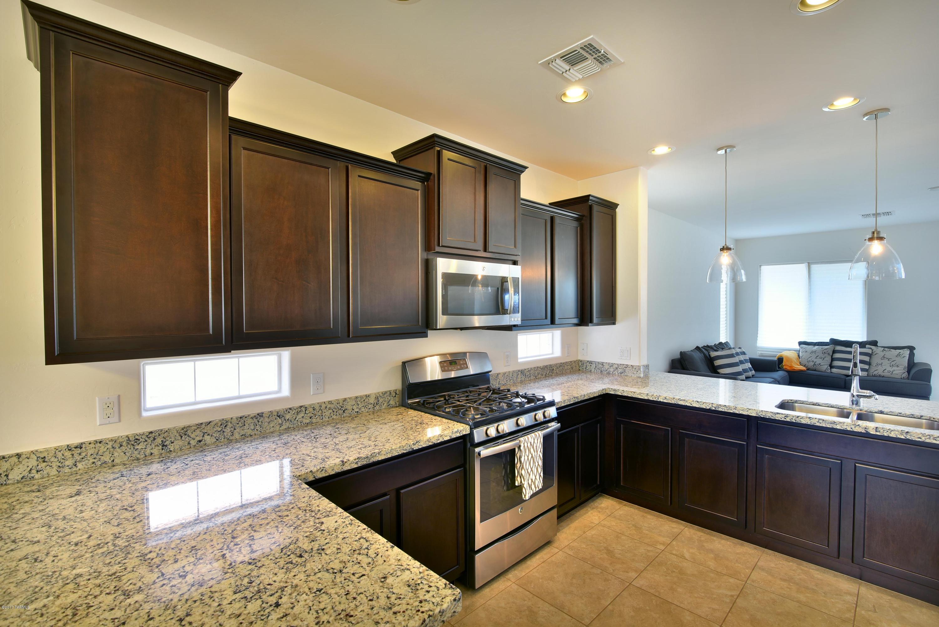 Oasis Hills - Residential