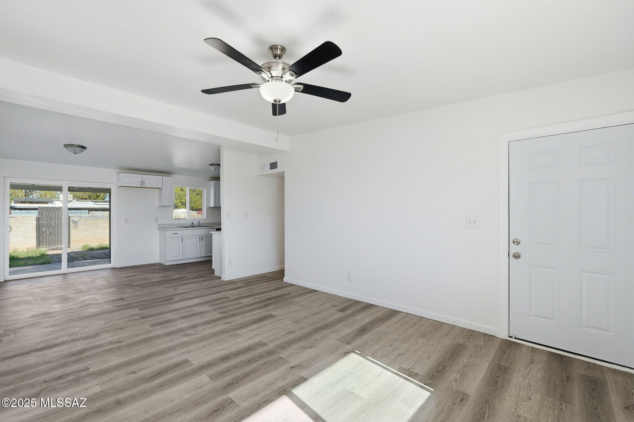 Vista Del Norte - Residential