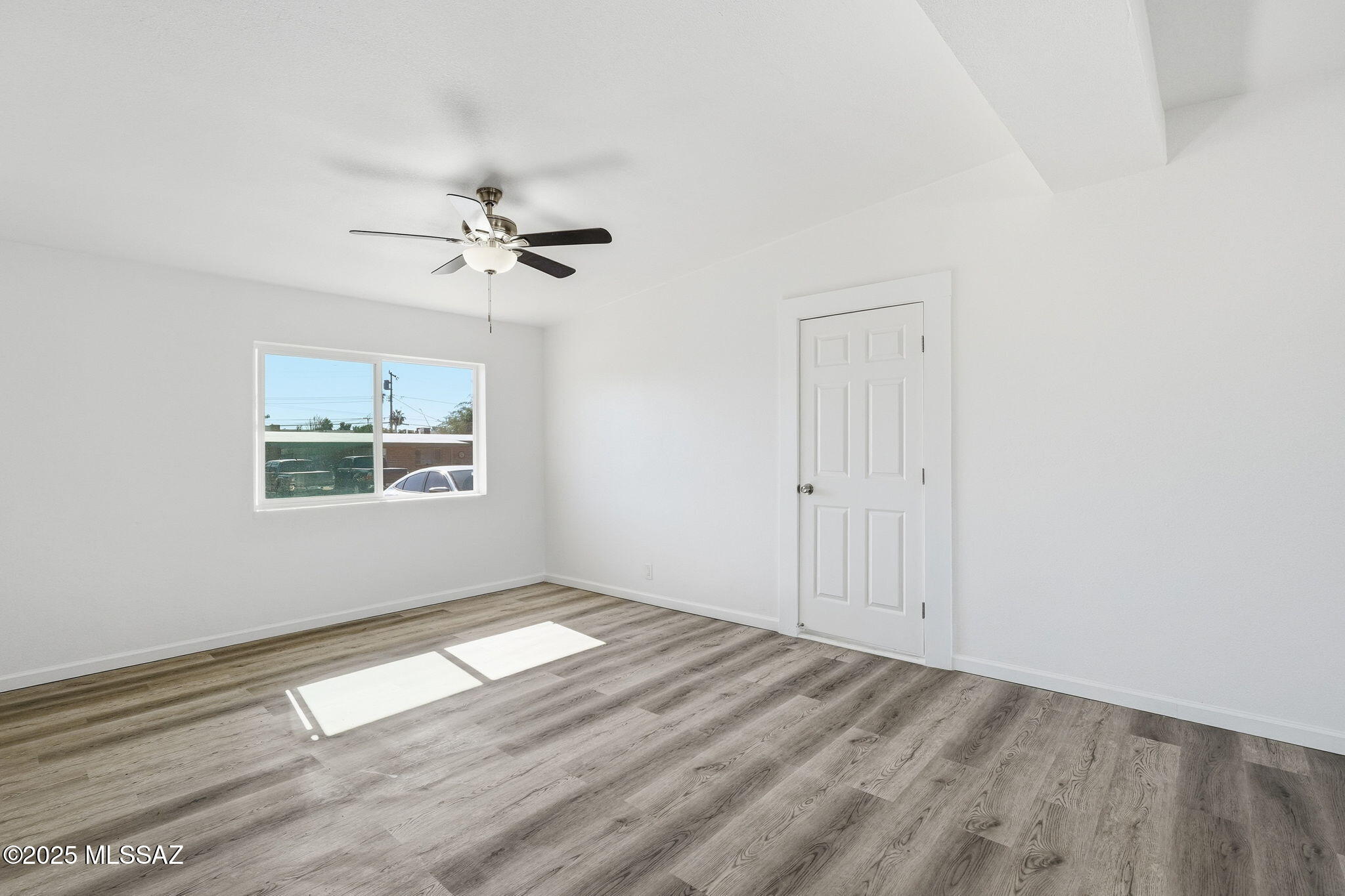 Vista Del Norte - Residential