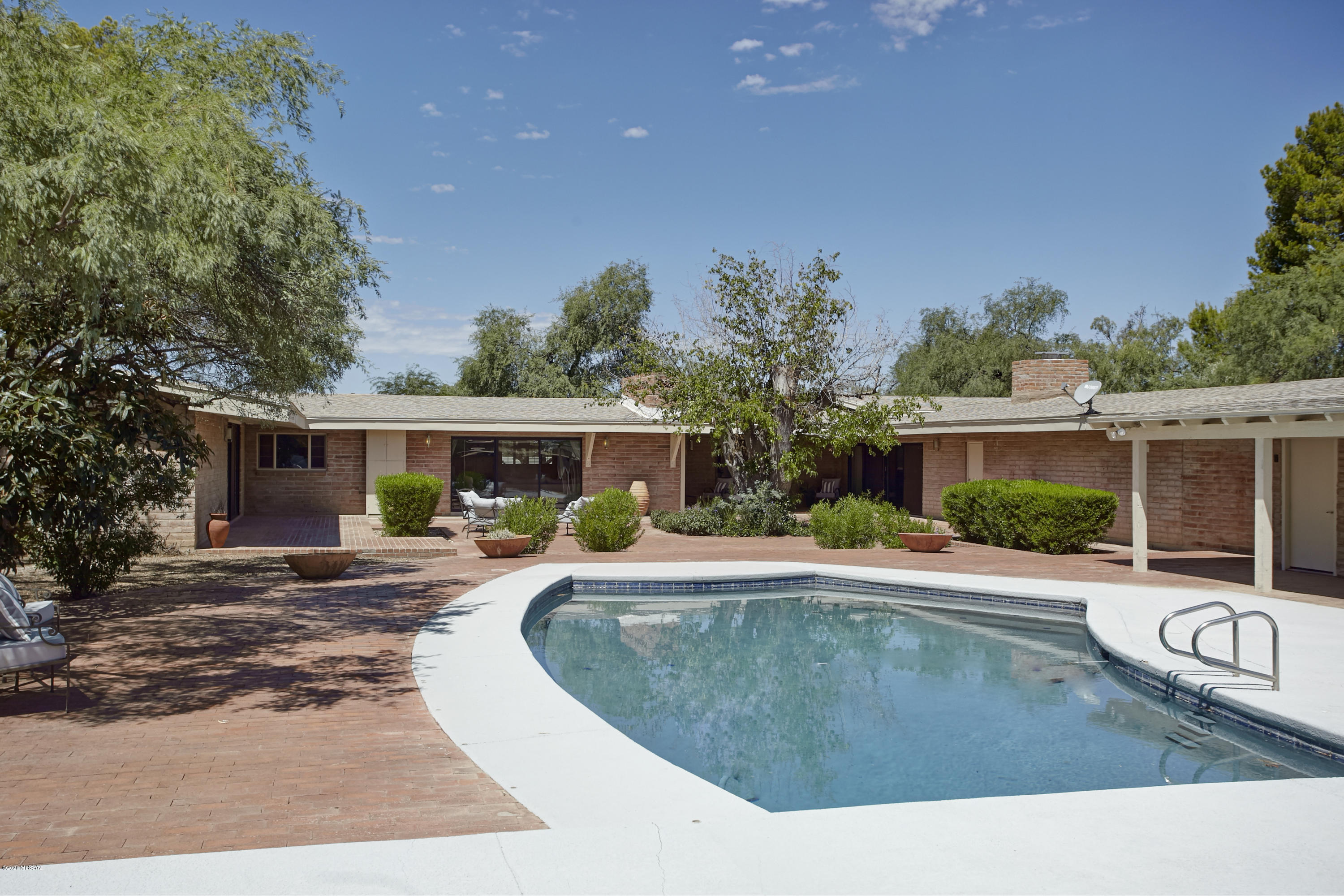 Country Club Estates NO. 1 - Residential