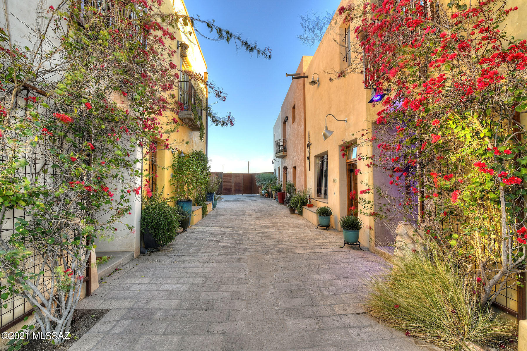 Mercado District of Menlo Park Blks A-D (1-100) - Residential