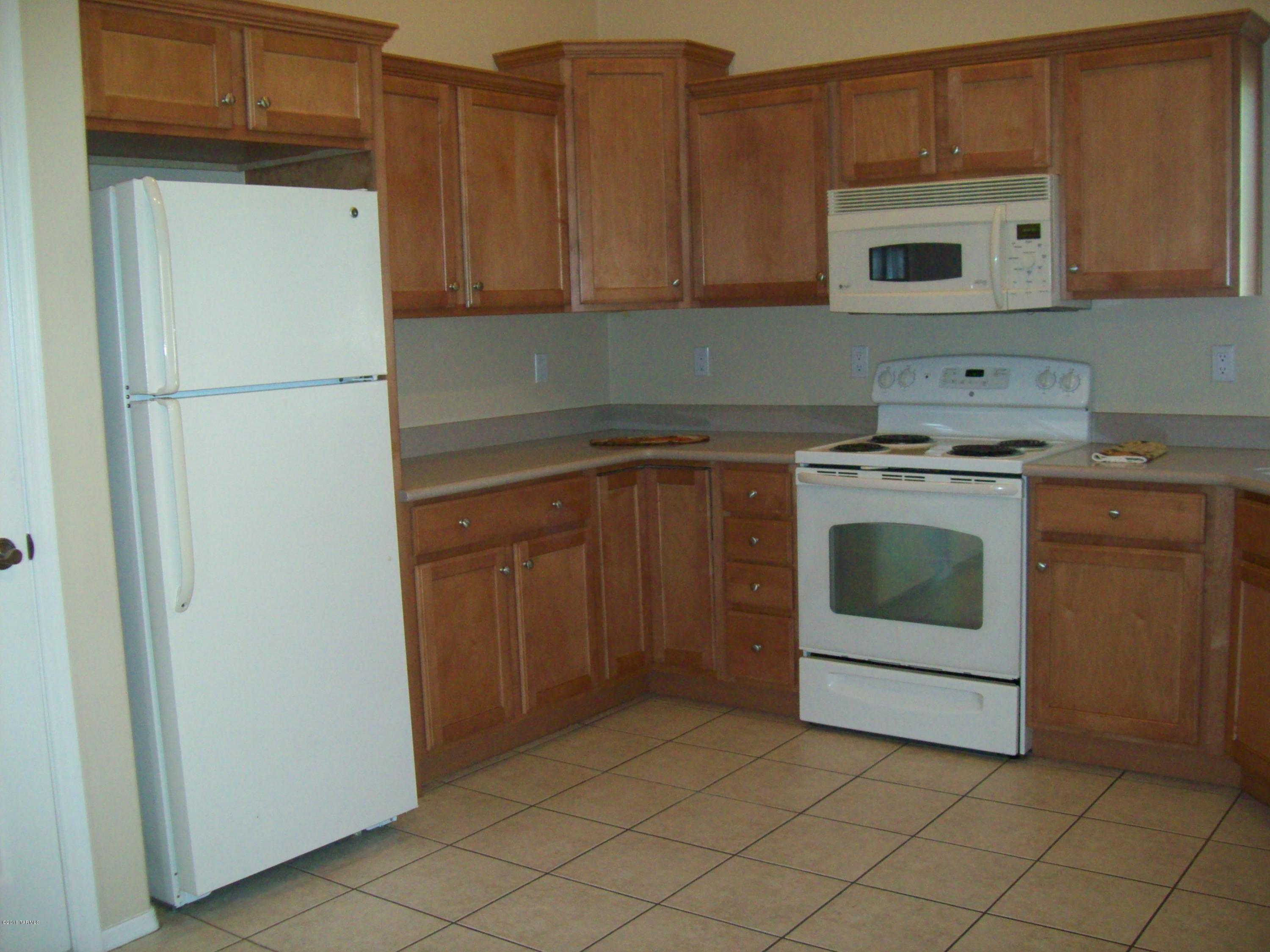 Vista Montana Estates - Residential Lease