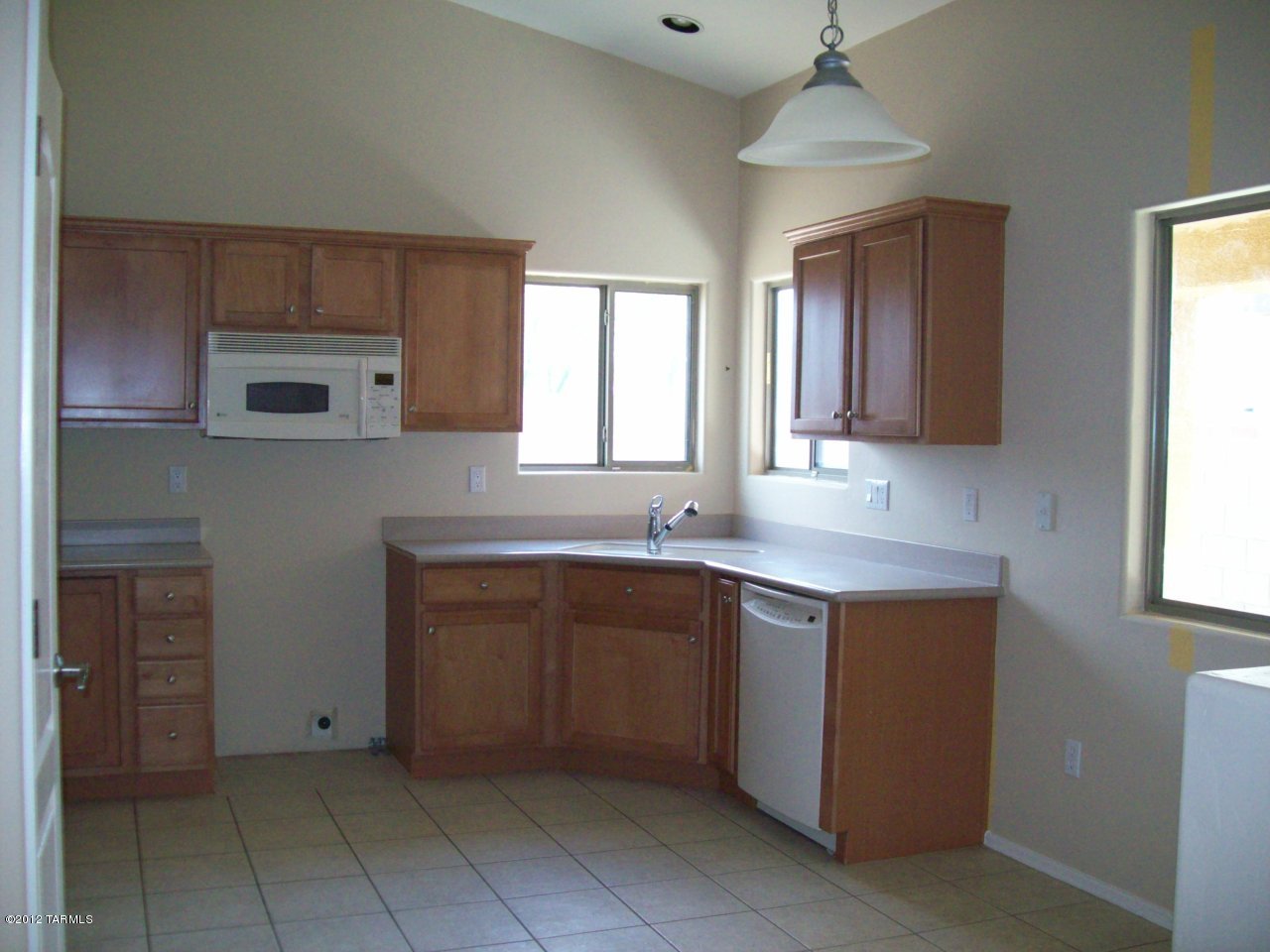 Vista Montana Estates - Residential Lease