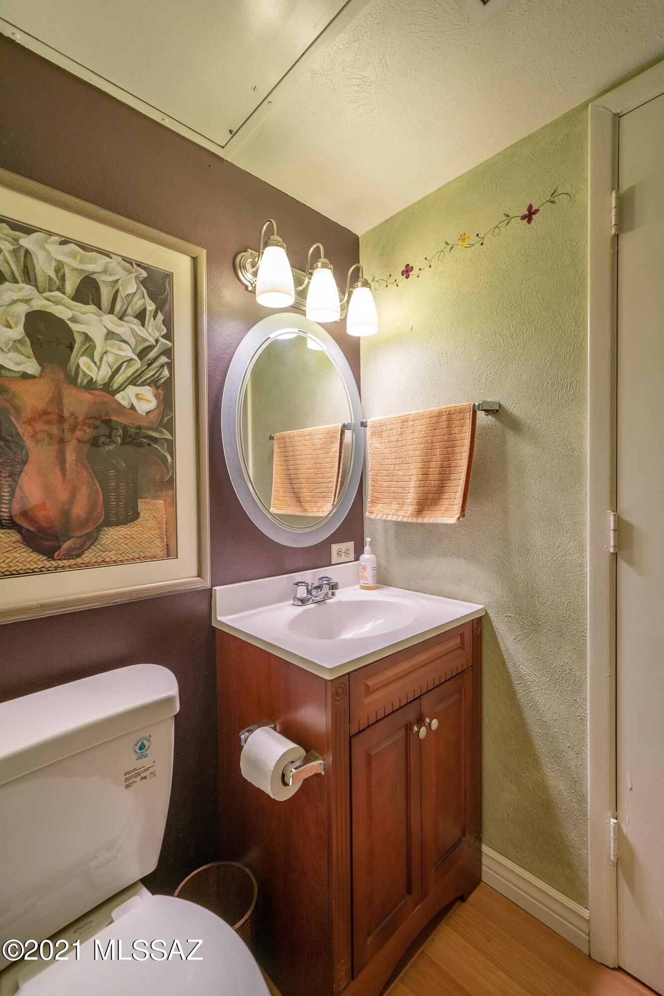 Las Colinas Condominiums - Residential