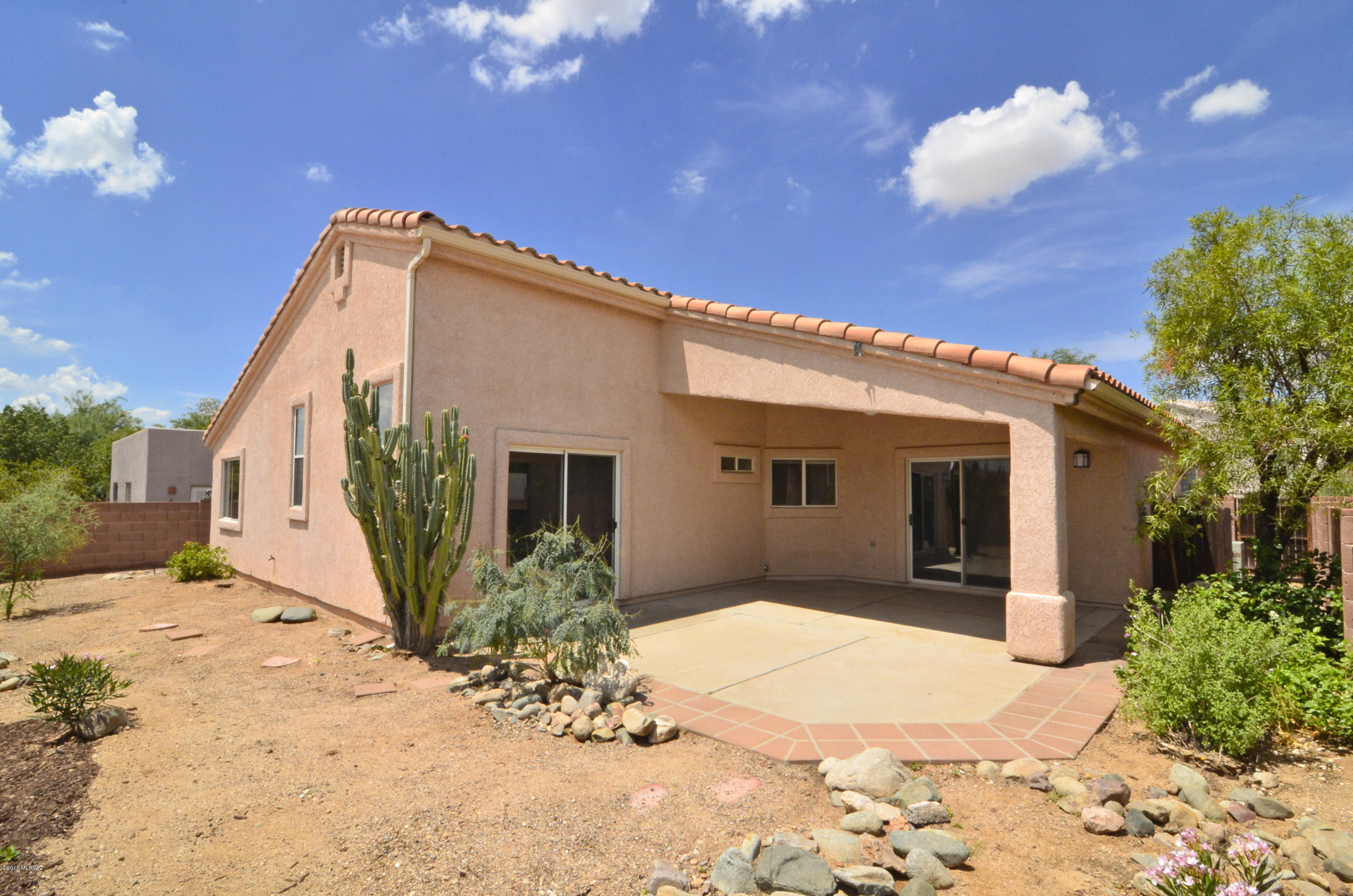 Villages Of La Canada (The) - Residential