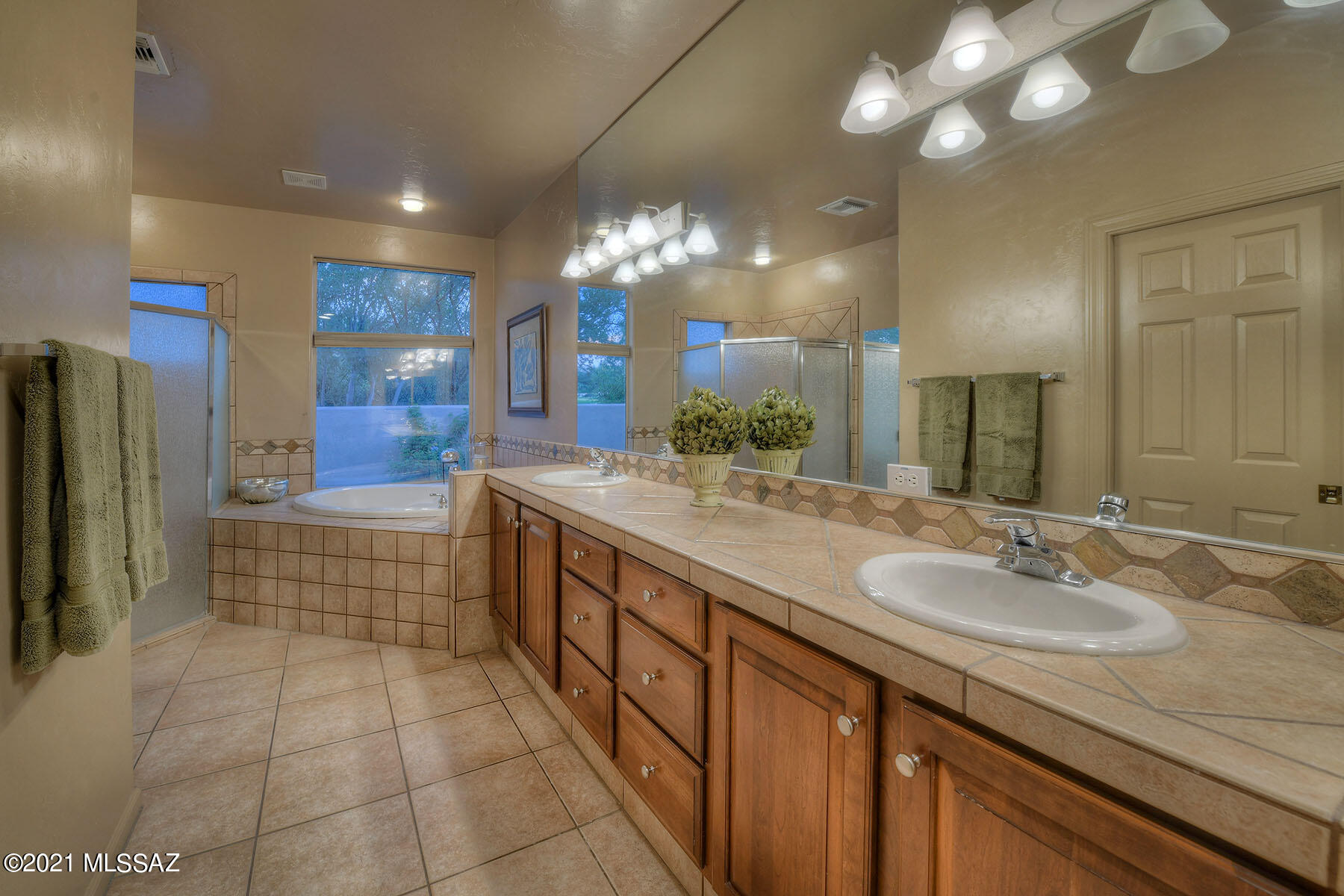 La Paloma Ridge Est - Residential