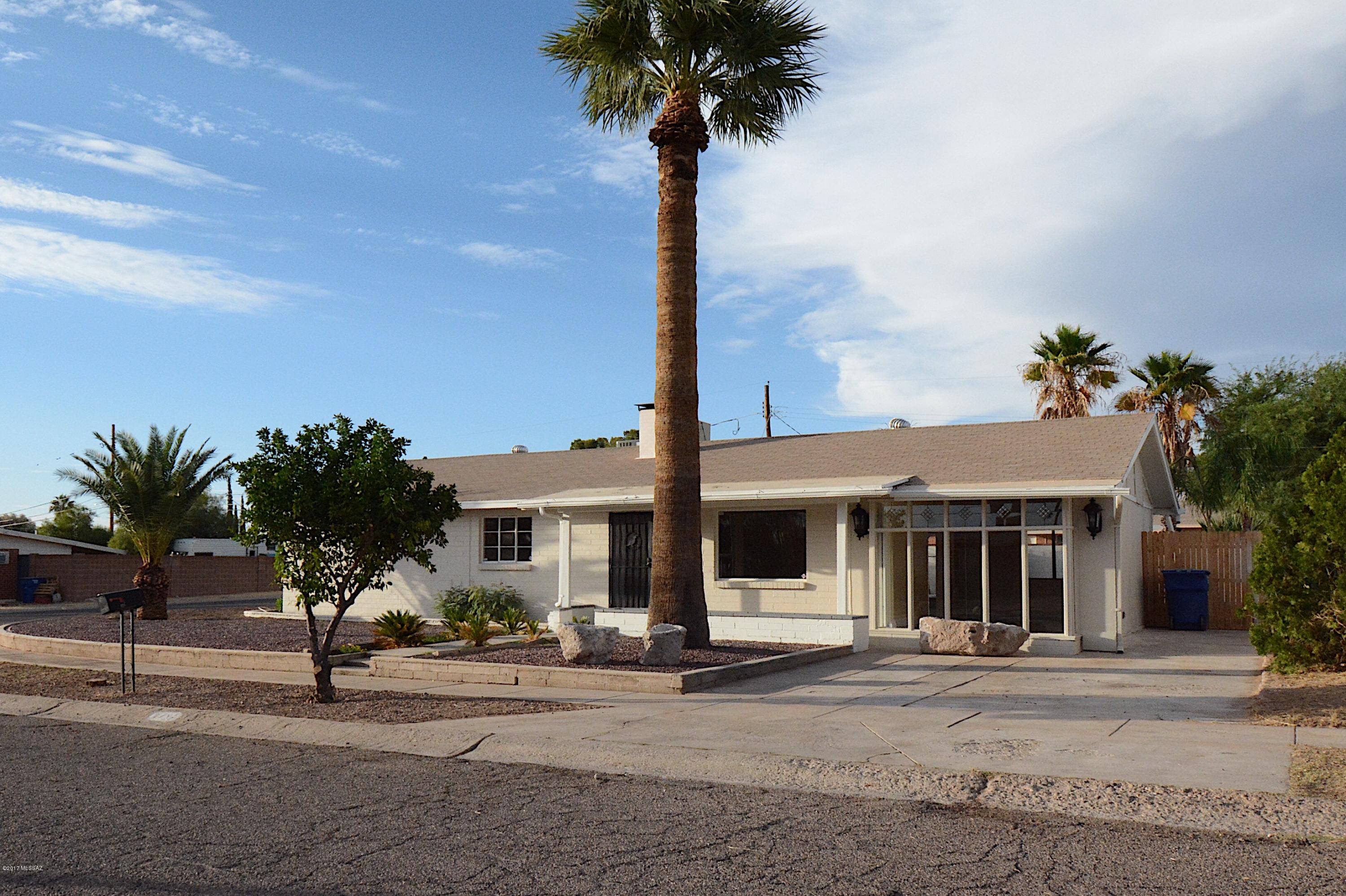 This 3BR/2BA Central charmer has an abundance of natural lighting on a South-facing large corner lot.  Freshly painted interior and exterior, HVAC installed in October 2017 and upgraded ceiling fans and light fixtures.  Custom iron gates protect this property and porcelain tile sprawls throughout the entire house.  The sanctuary-like backyard boasts a pool, low-care landscaping and high block walls to provide privacy.  Conveniently located near Park Place Mall surrounded with multiple dining, shopping and entertainment options.