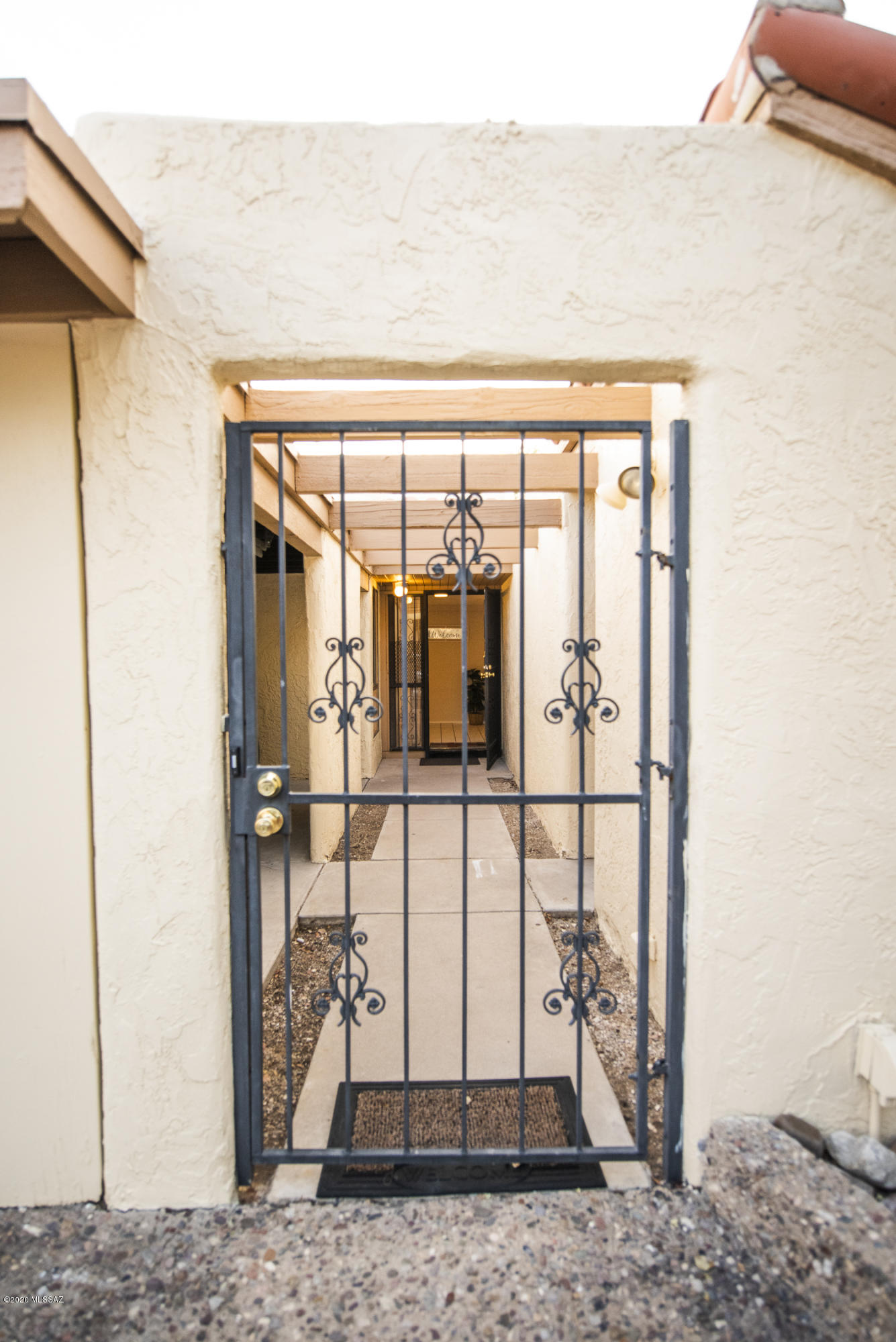 Las Primeras Lomas (1-76) - Residential