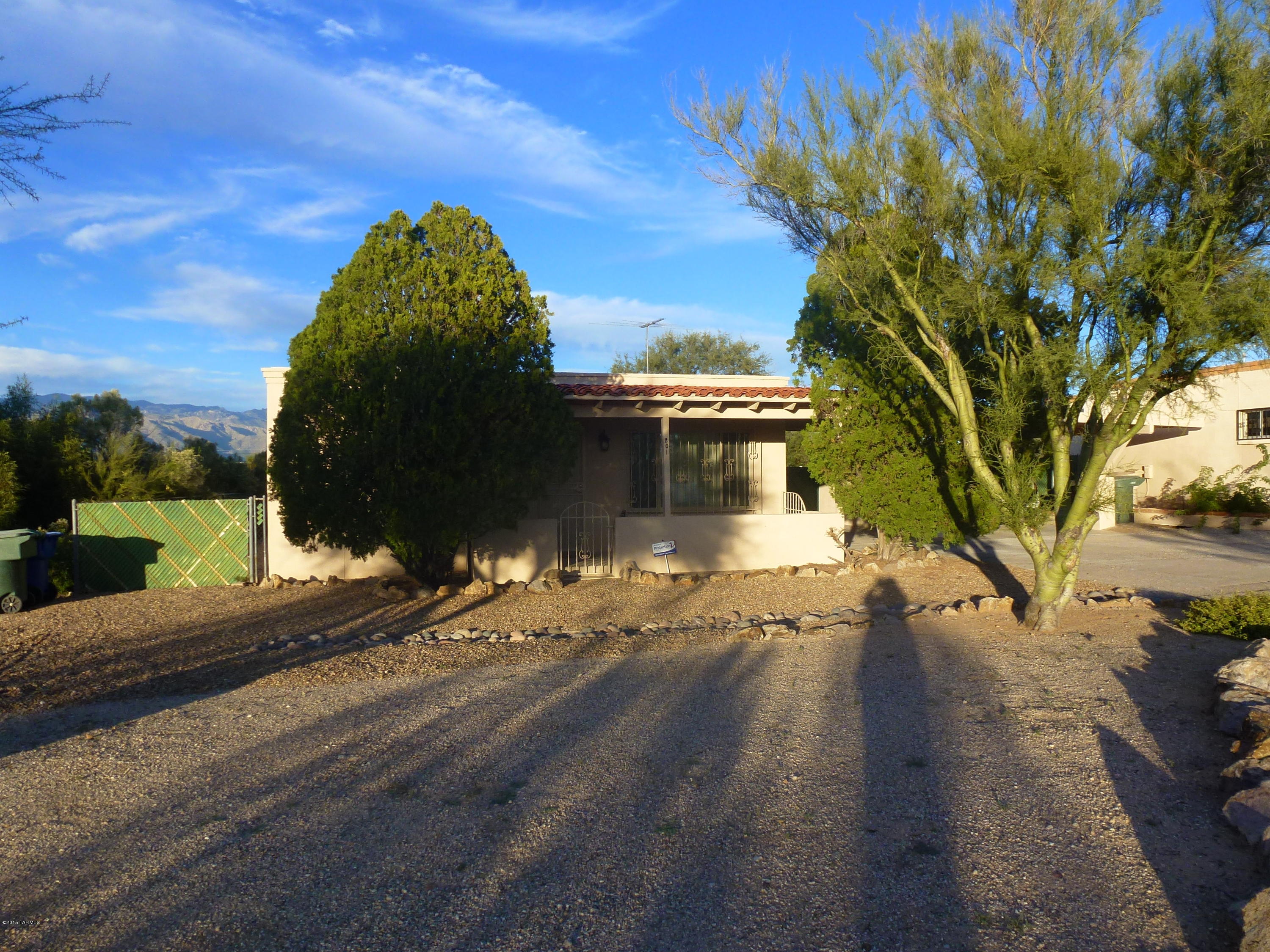 Halcyon Acres - Residential Lease