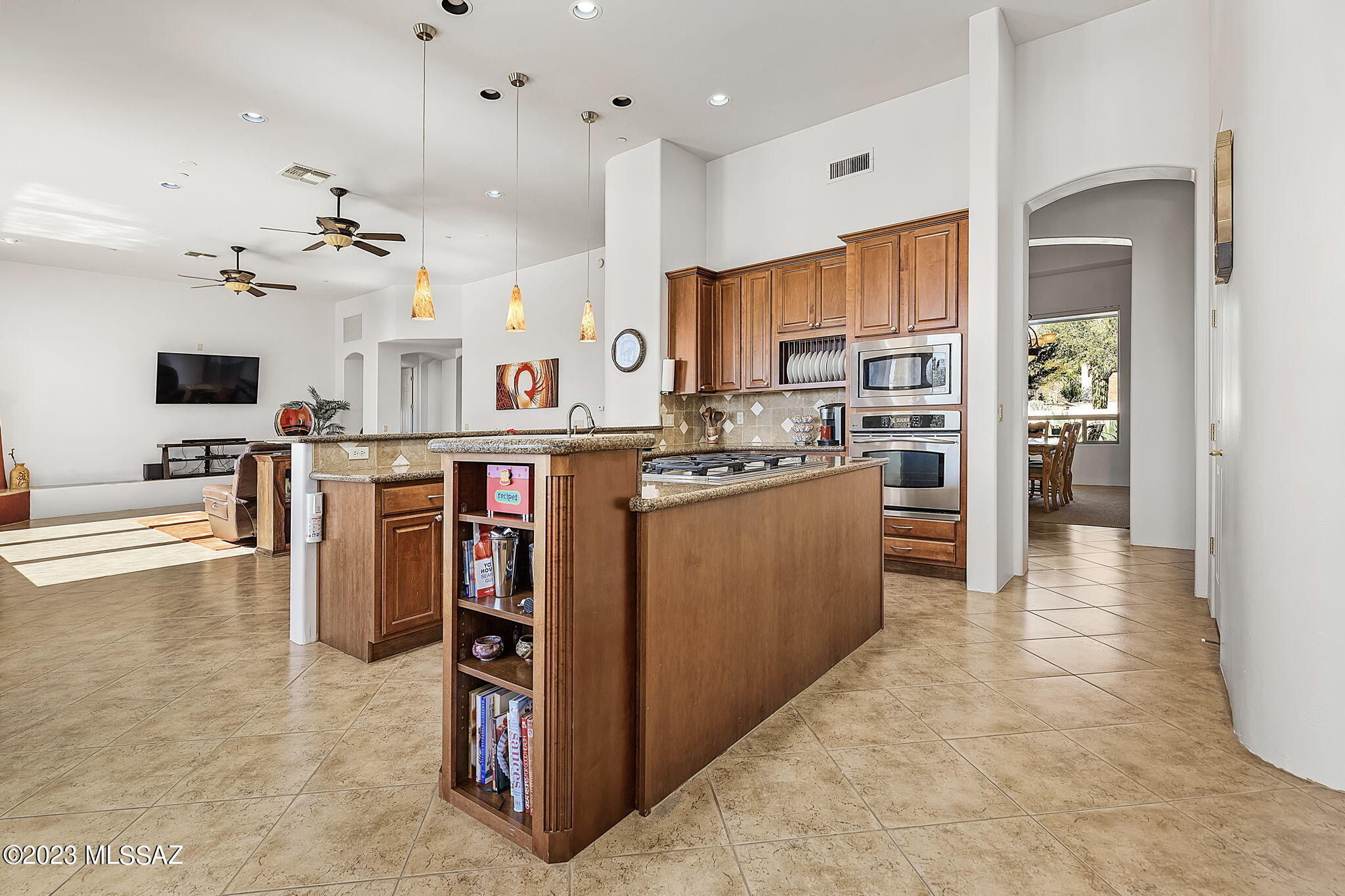 Dos Lagos at Dove Mountain (1-91) - Residential