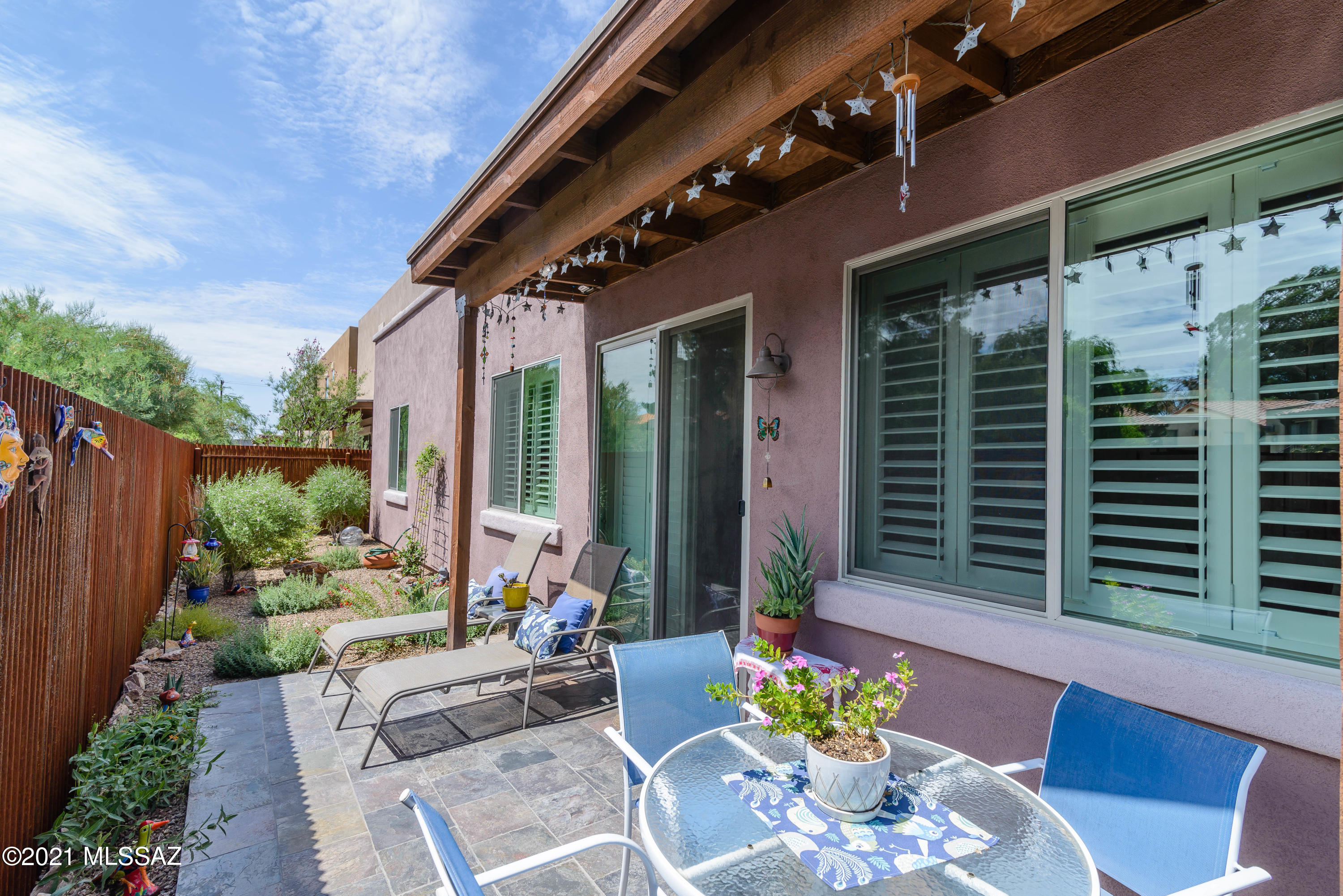 Alamo Crossing - Residential