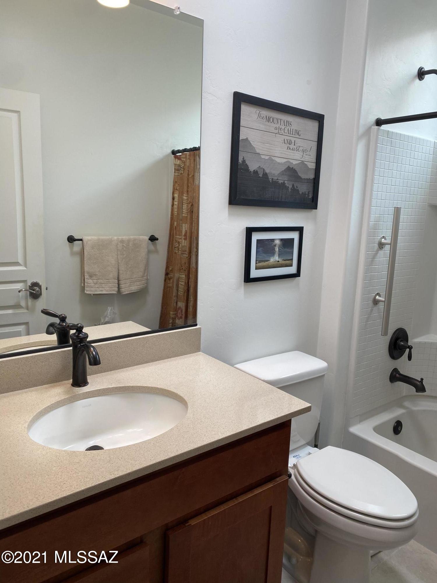 Alamo Crossing - Residential