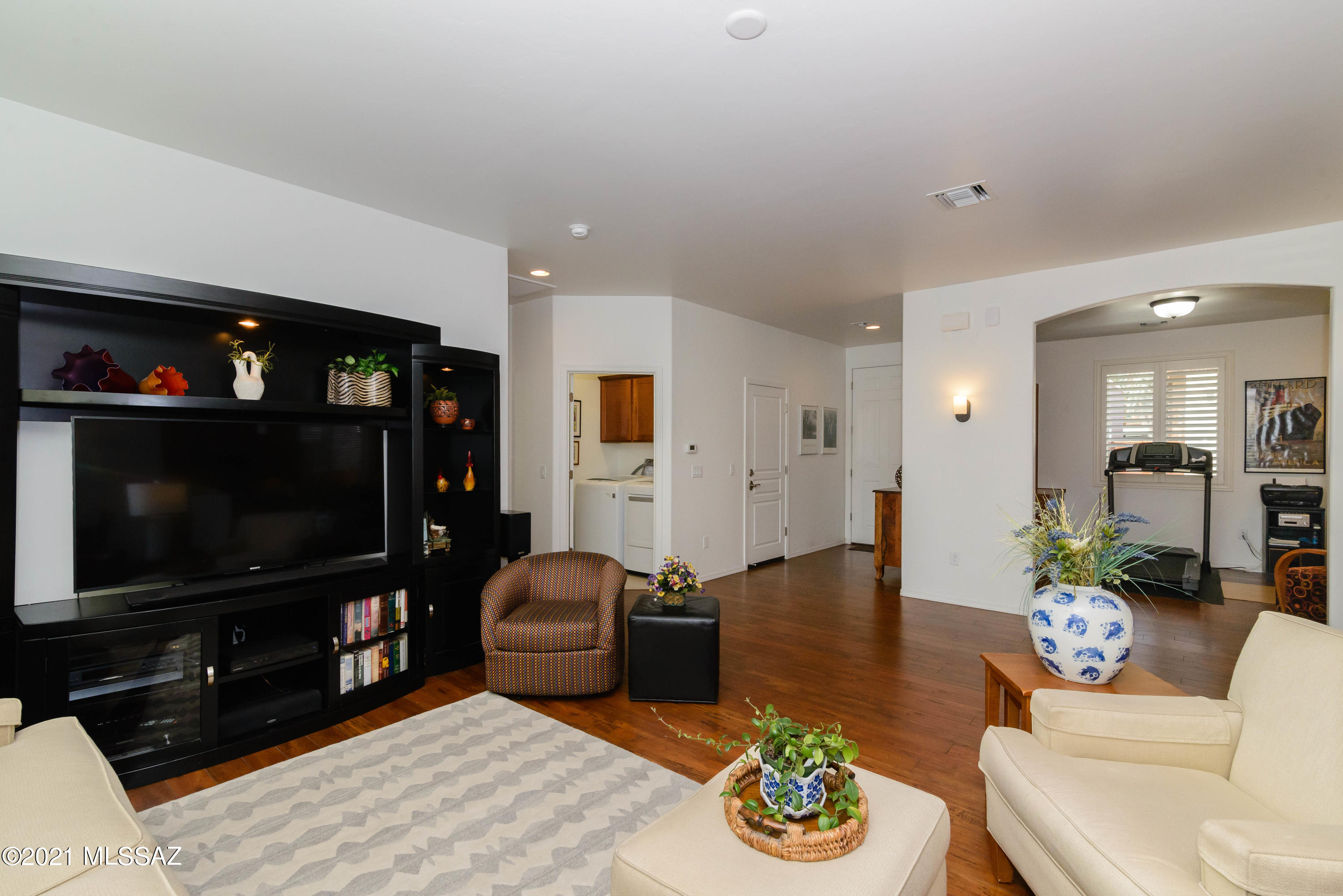 Alamo Crossing - Residential