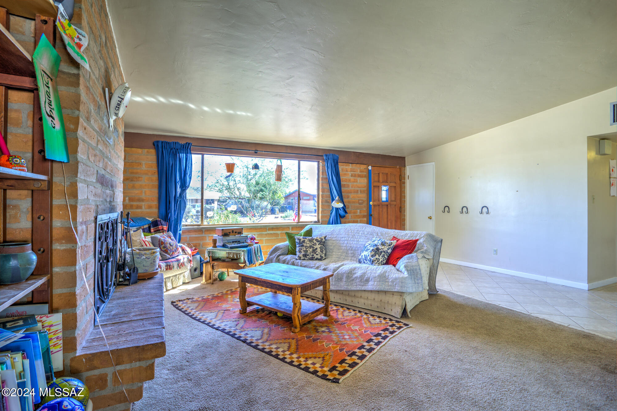 Crest View - Residential