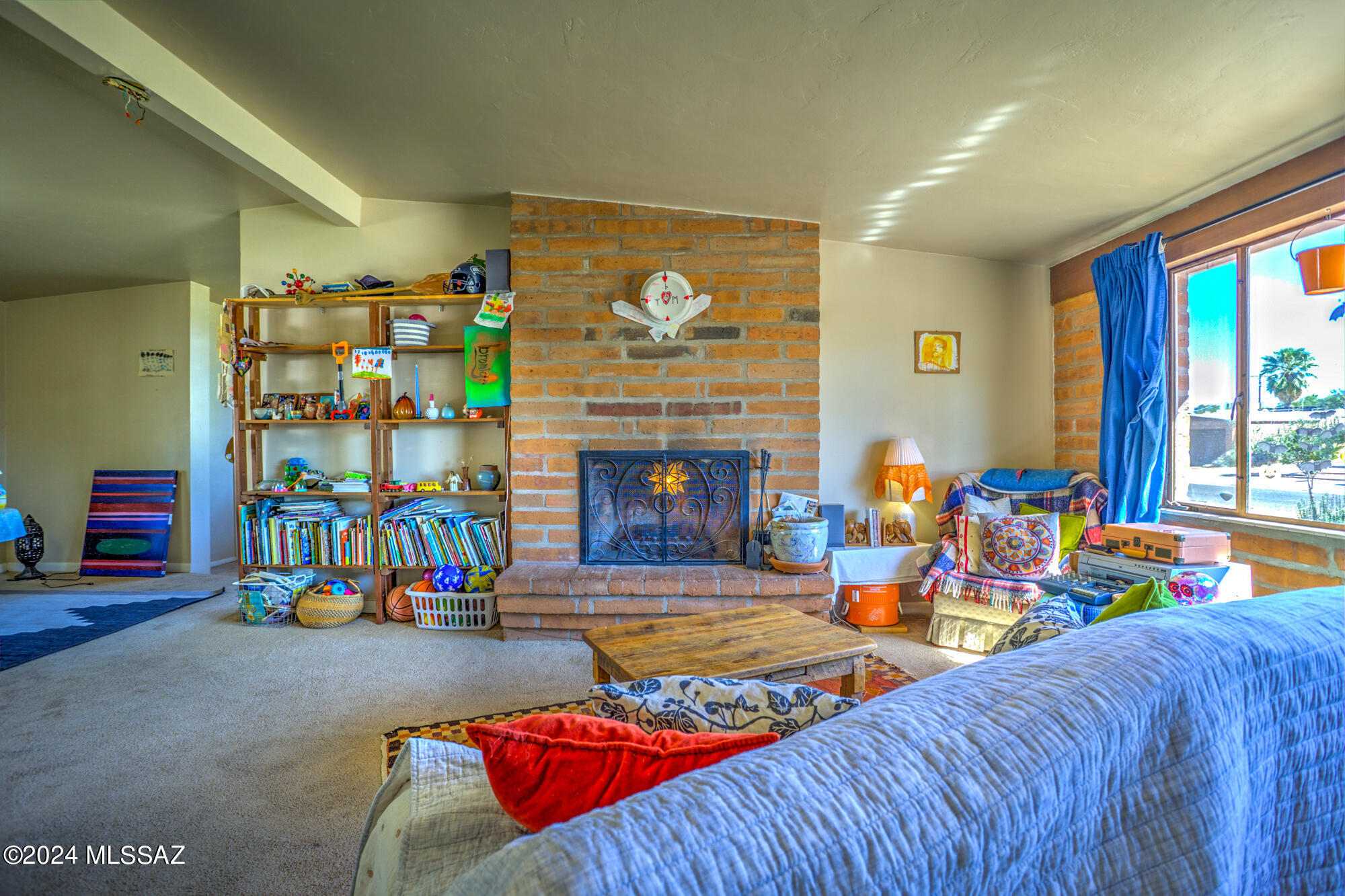 Crest View - Residential