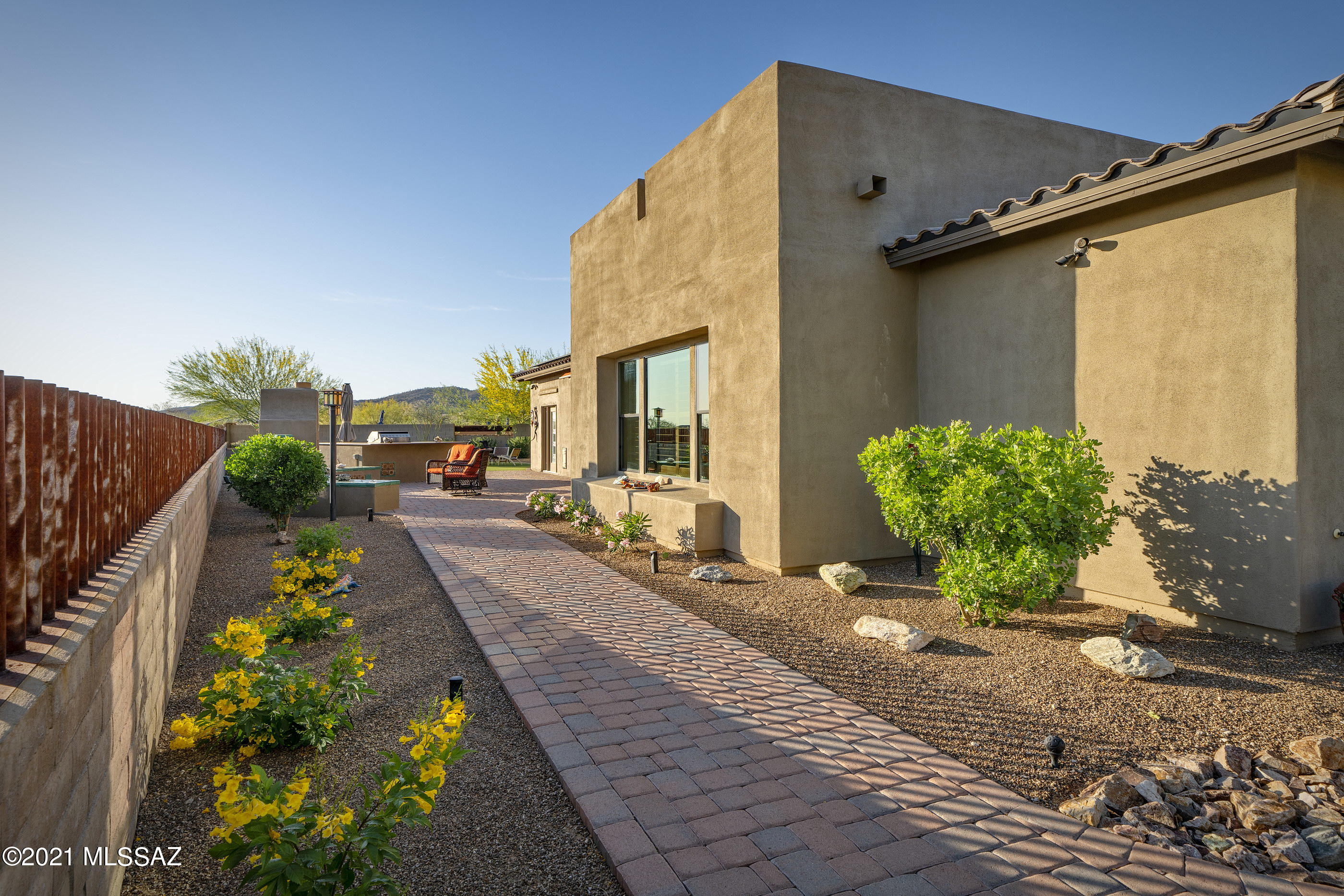 Los Saguaros At Dove Mountain SQ20121640199 - Residential