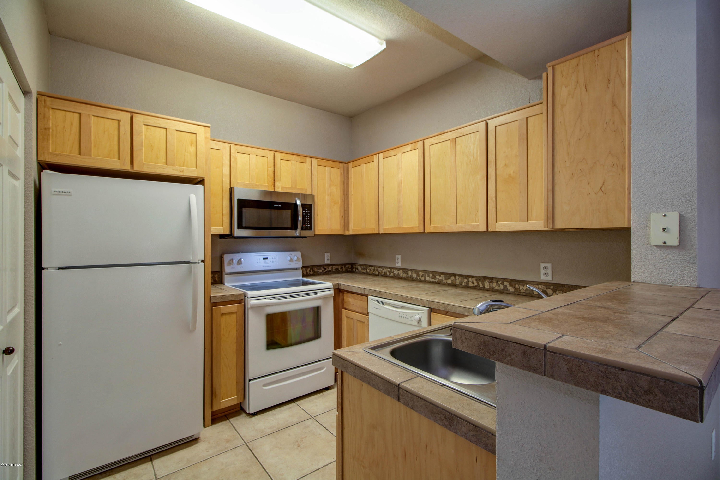 The Boulders at La Reserve Condominiums - Residential Lease
