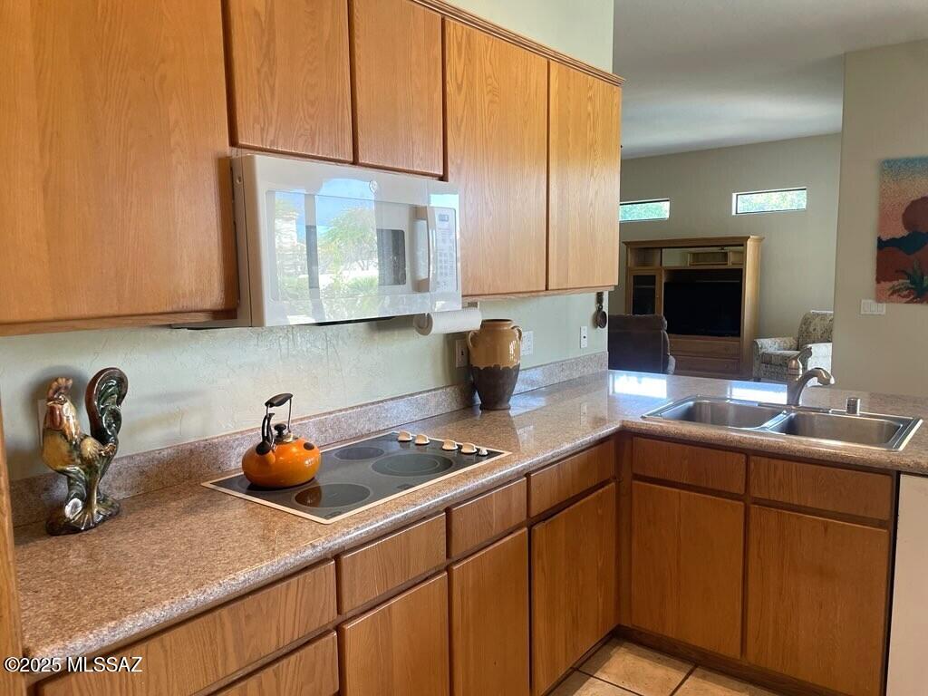 Canada Hills Estates (131-133) - Residential