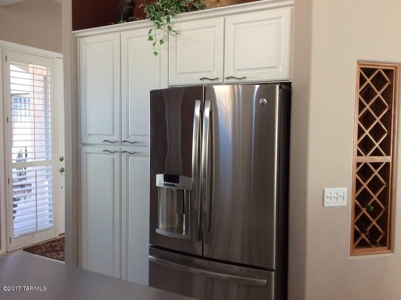 Window Rock At La Reserve - Residential
